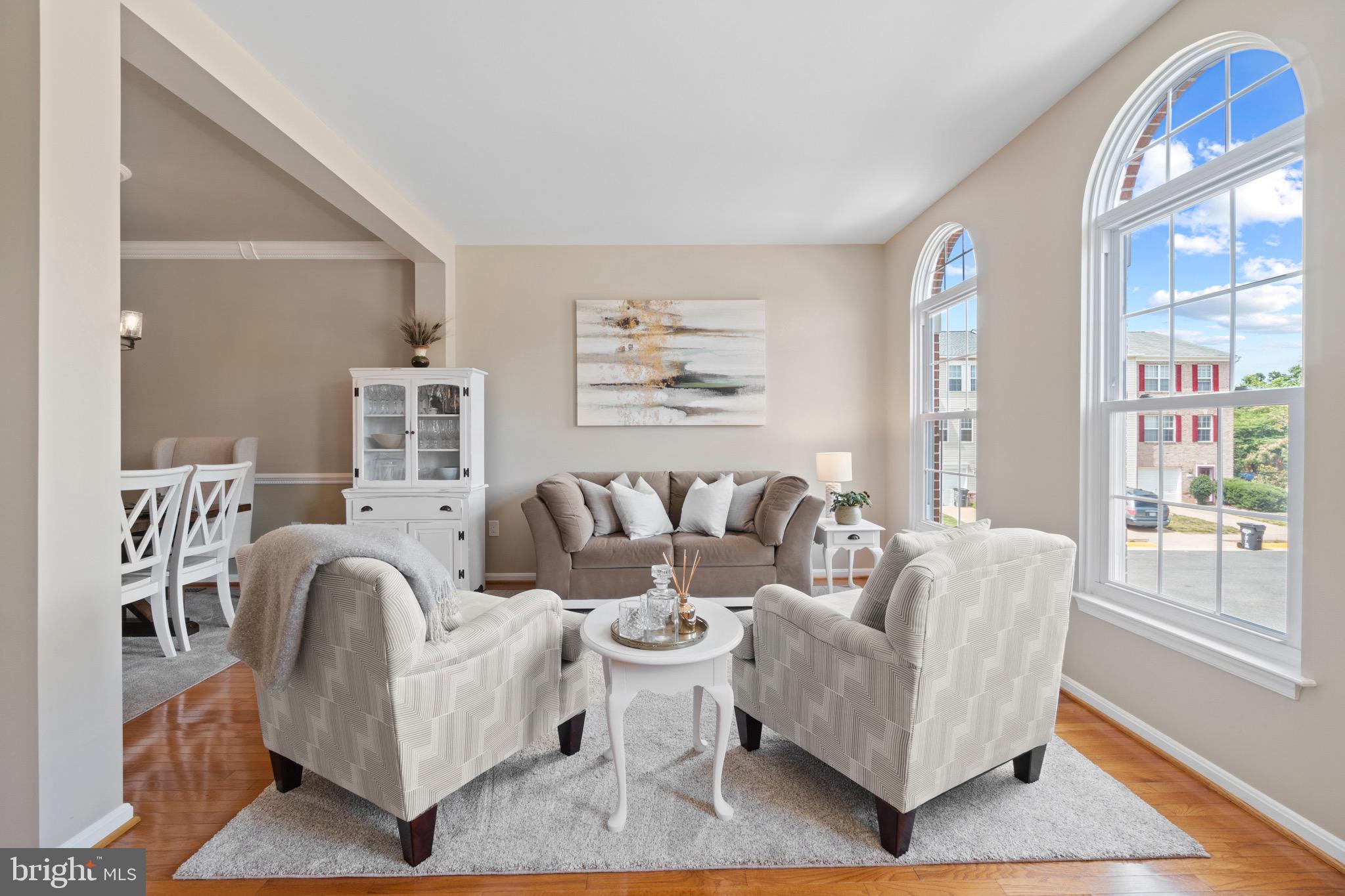 TOWNES OF MANCHESTER WOODS - Residential