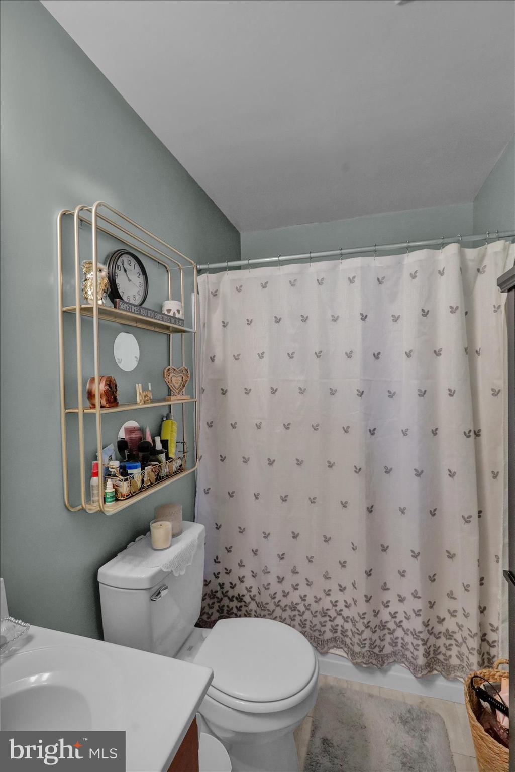 MOUNTAINVIEW - Residential