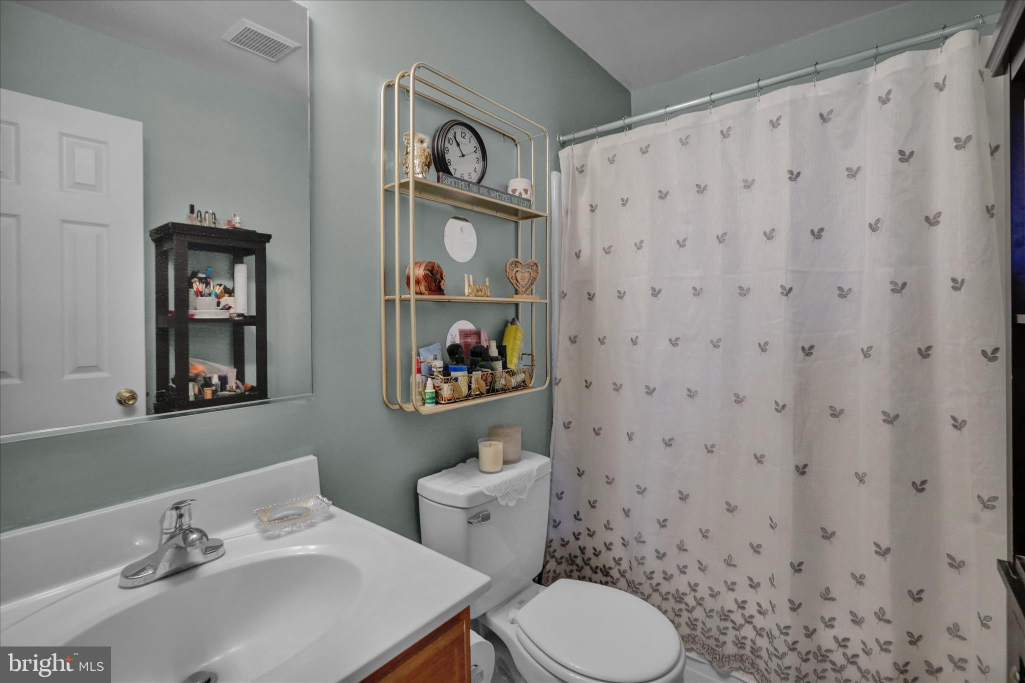 MOUNTAINVIEW - Residential