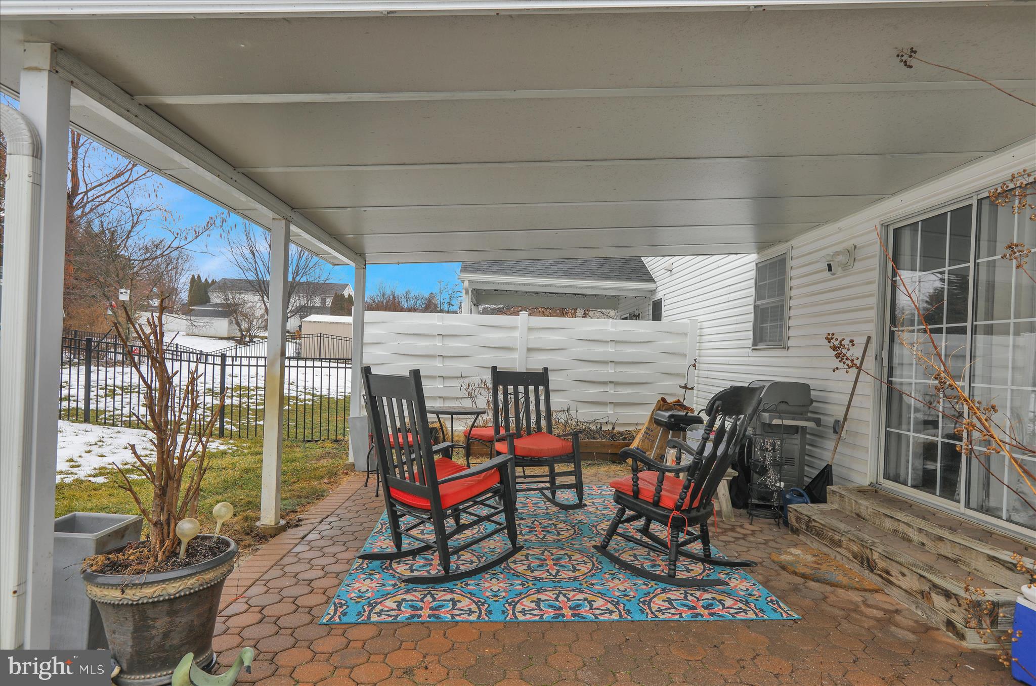 MOUNTAINVIEW - Residential