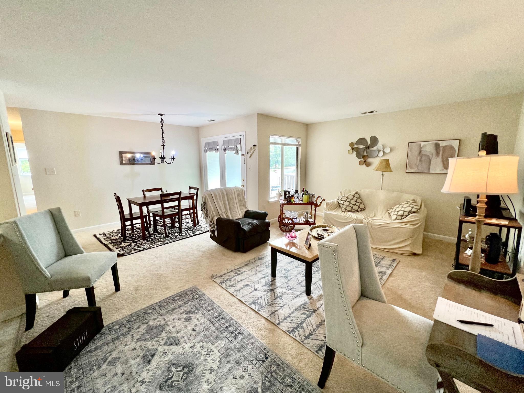 OLD FARM STATION - Residential Lease