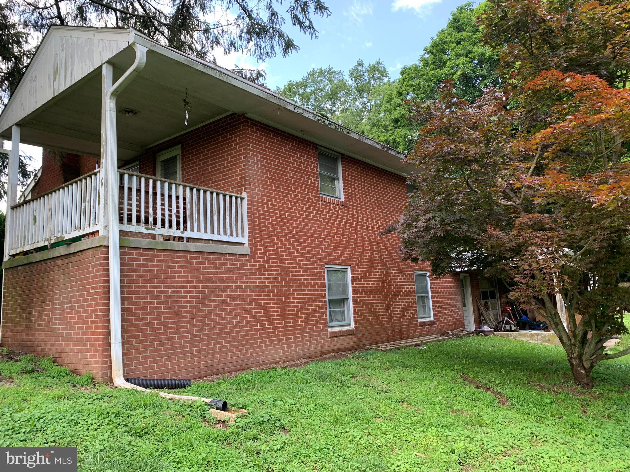 2142 FLAG MARSH ROAD