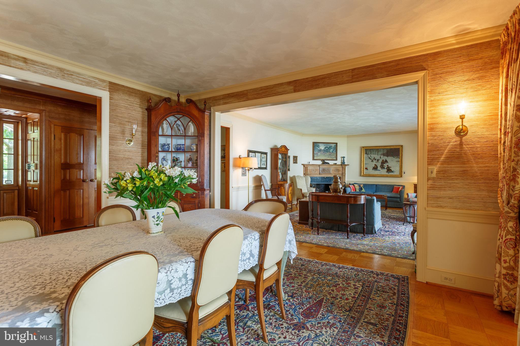 QUAKER NECK - Residential