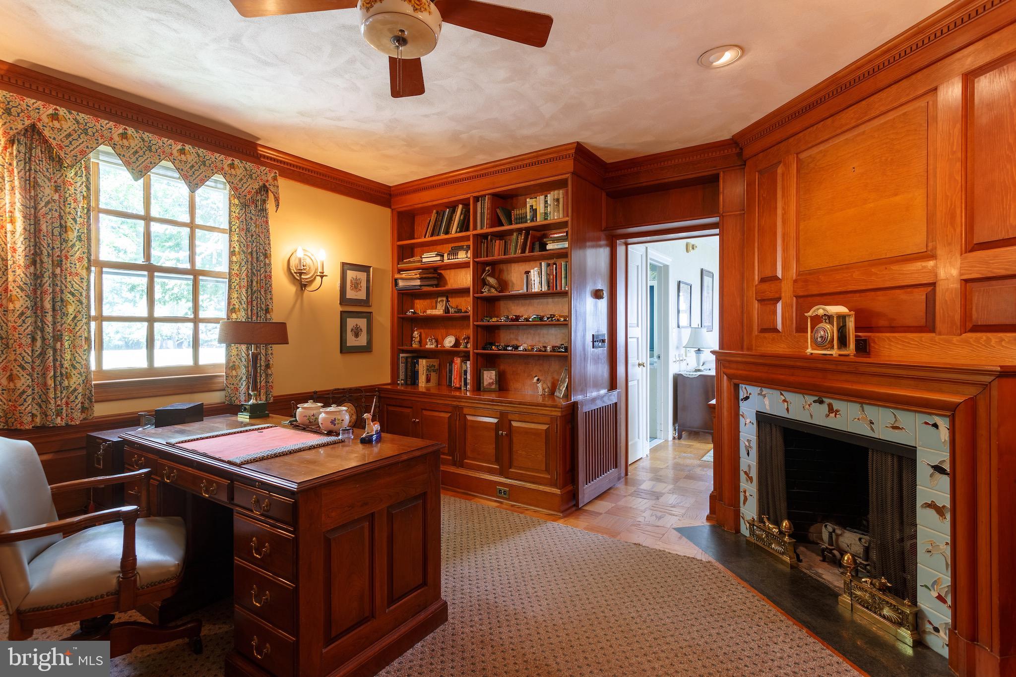 QUAKER NECK - Residential