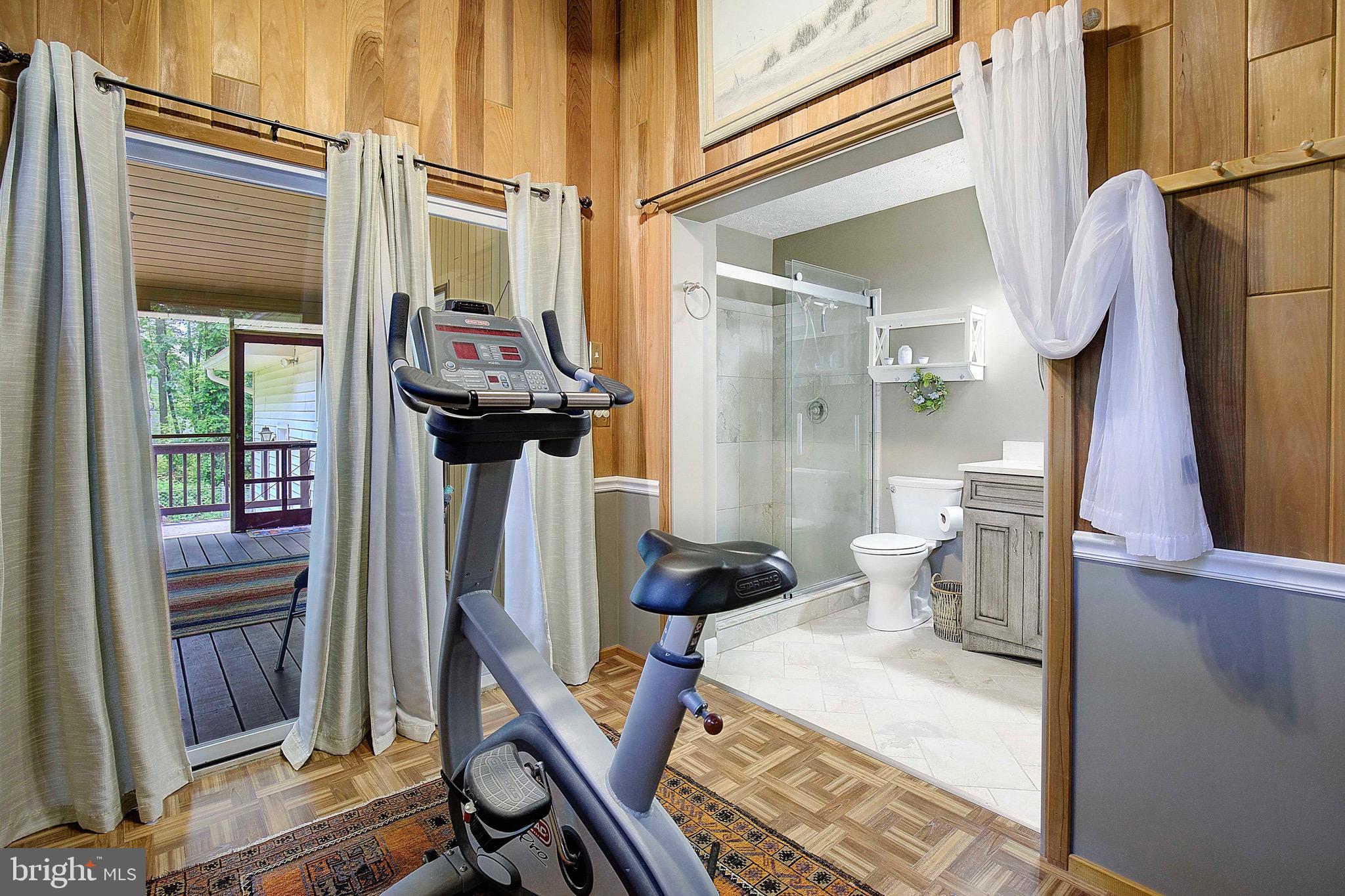 KENT ISLAND ESTATES - Residential