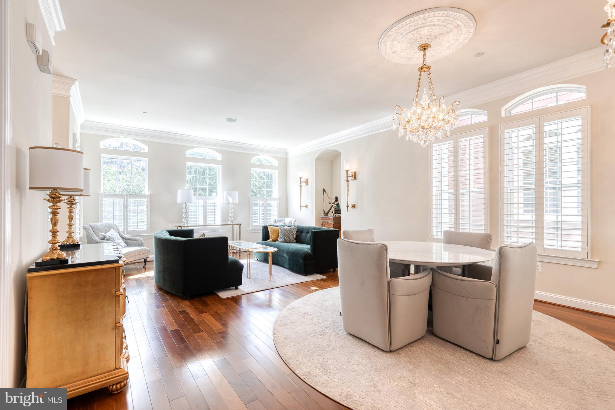 CHARLES AT WOODBROOK - Residential