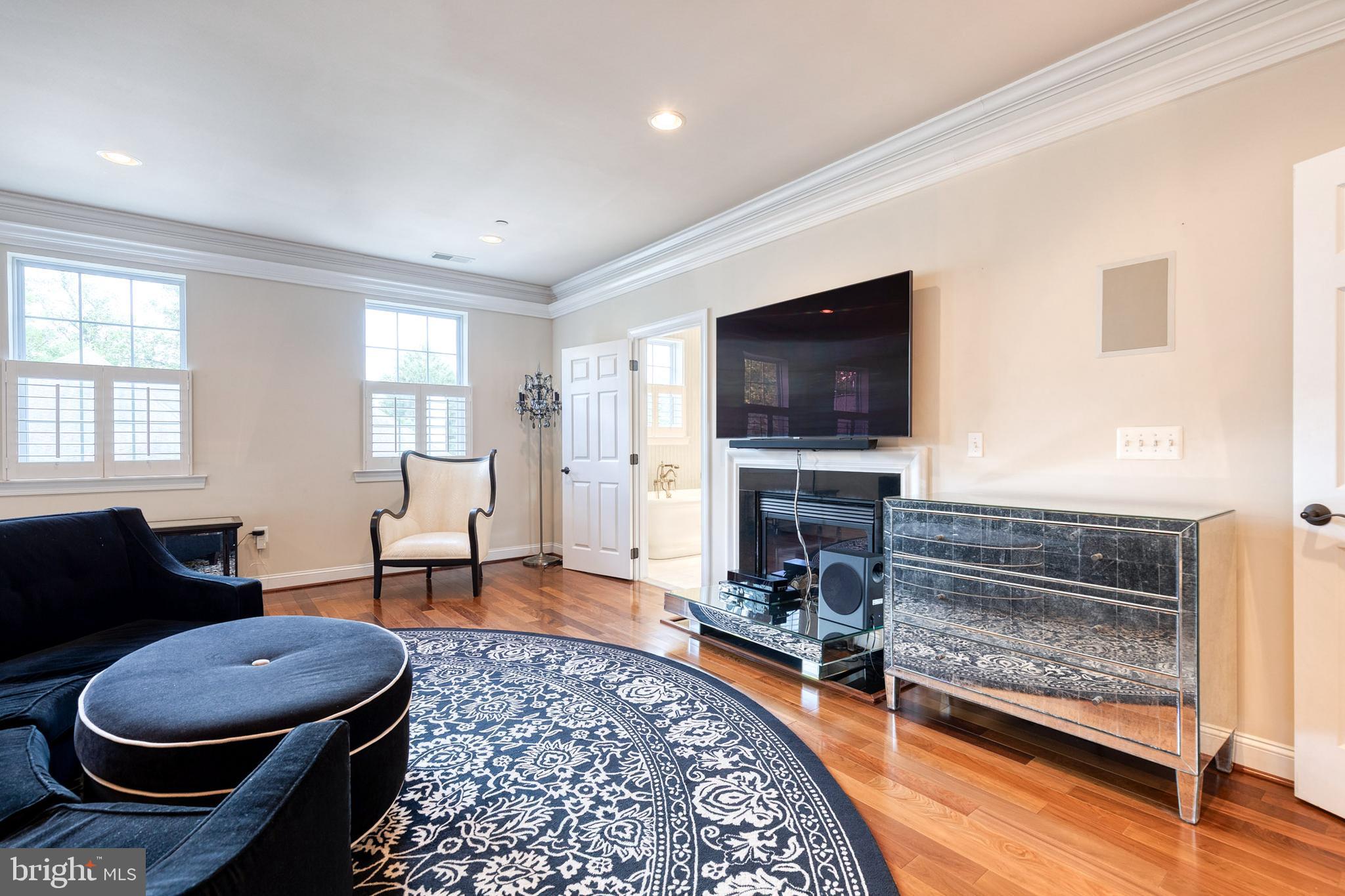 CHARLES AT WOODBROOK - Residential