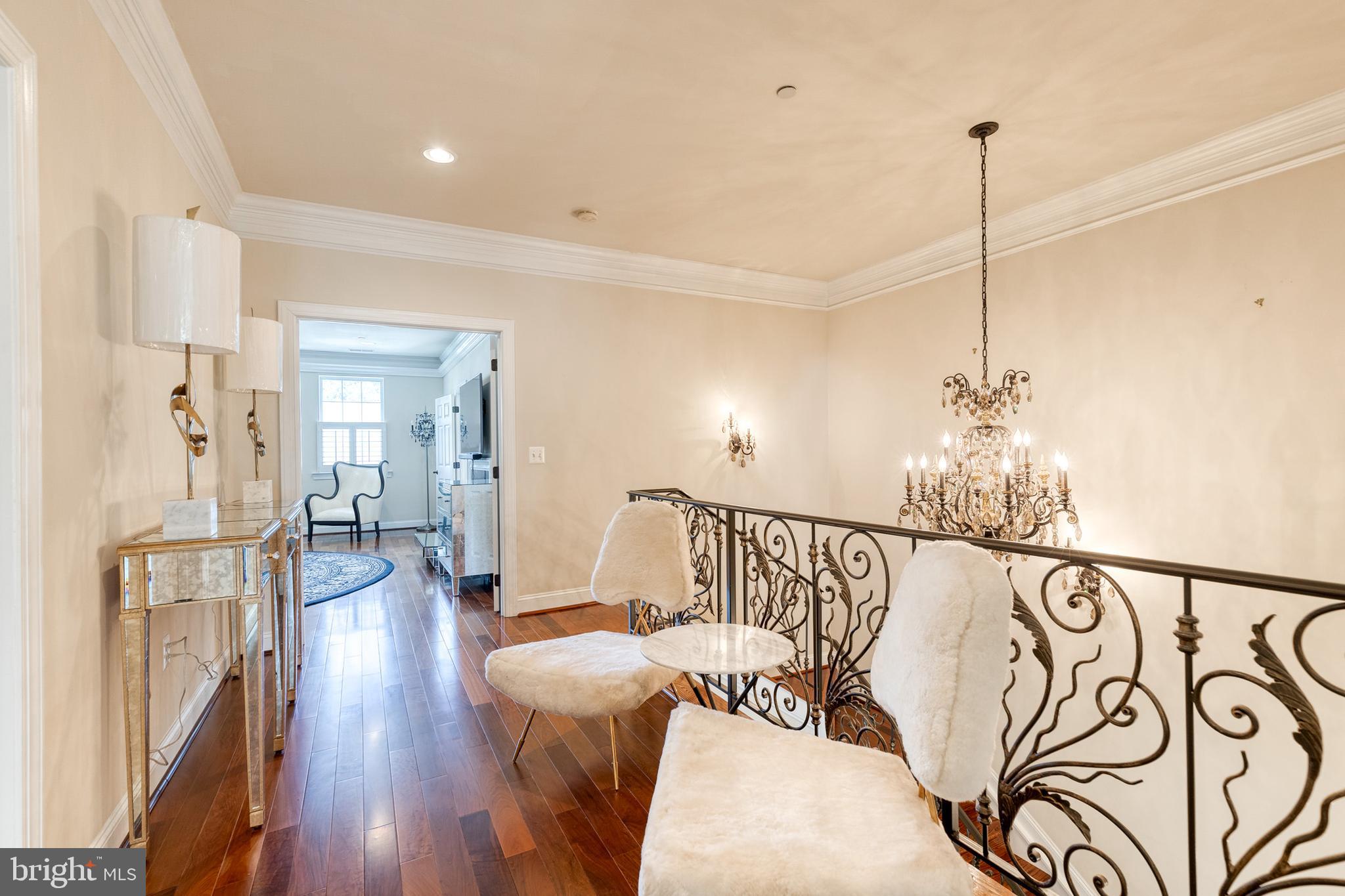 CHARLES AT WOODBROOK - Residential
