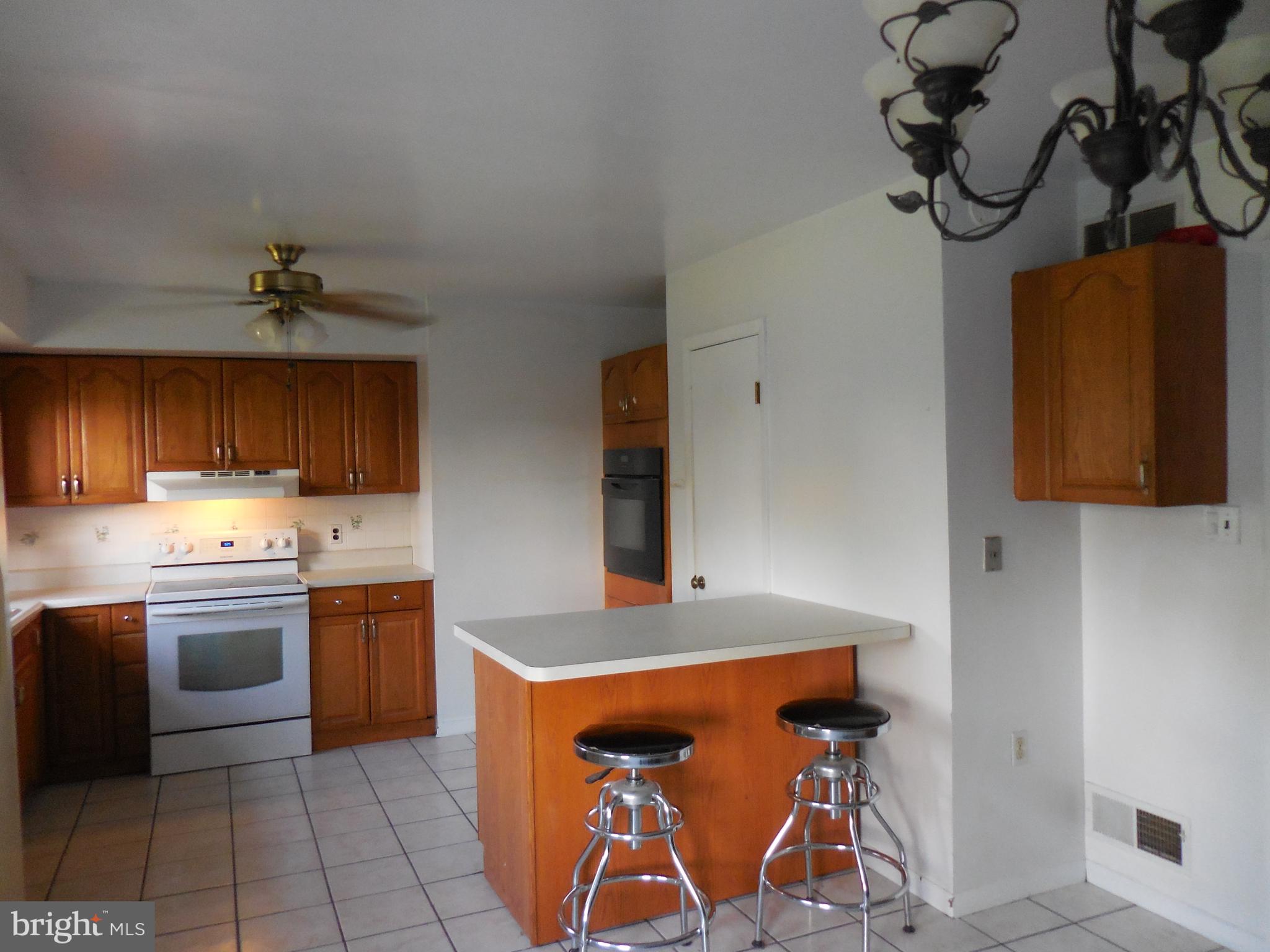 3862 WRANGLE HILL ROAD