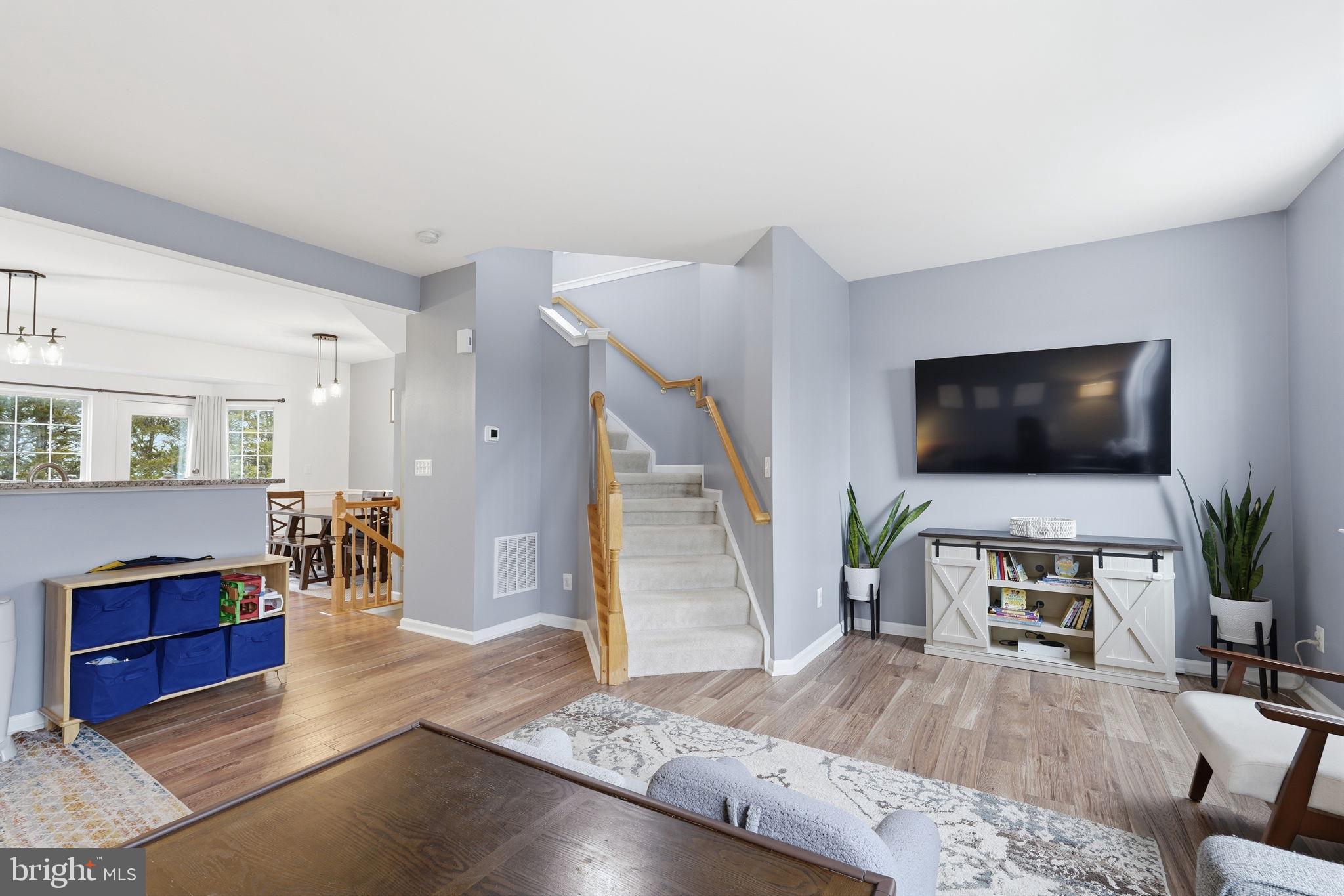 GREENHILL CROSSING - Residential