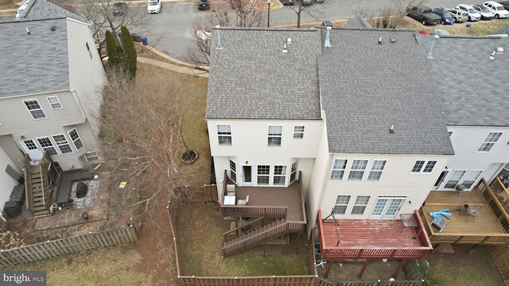 GREENHILL CROSSING - Residential