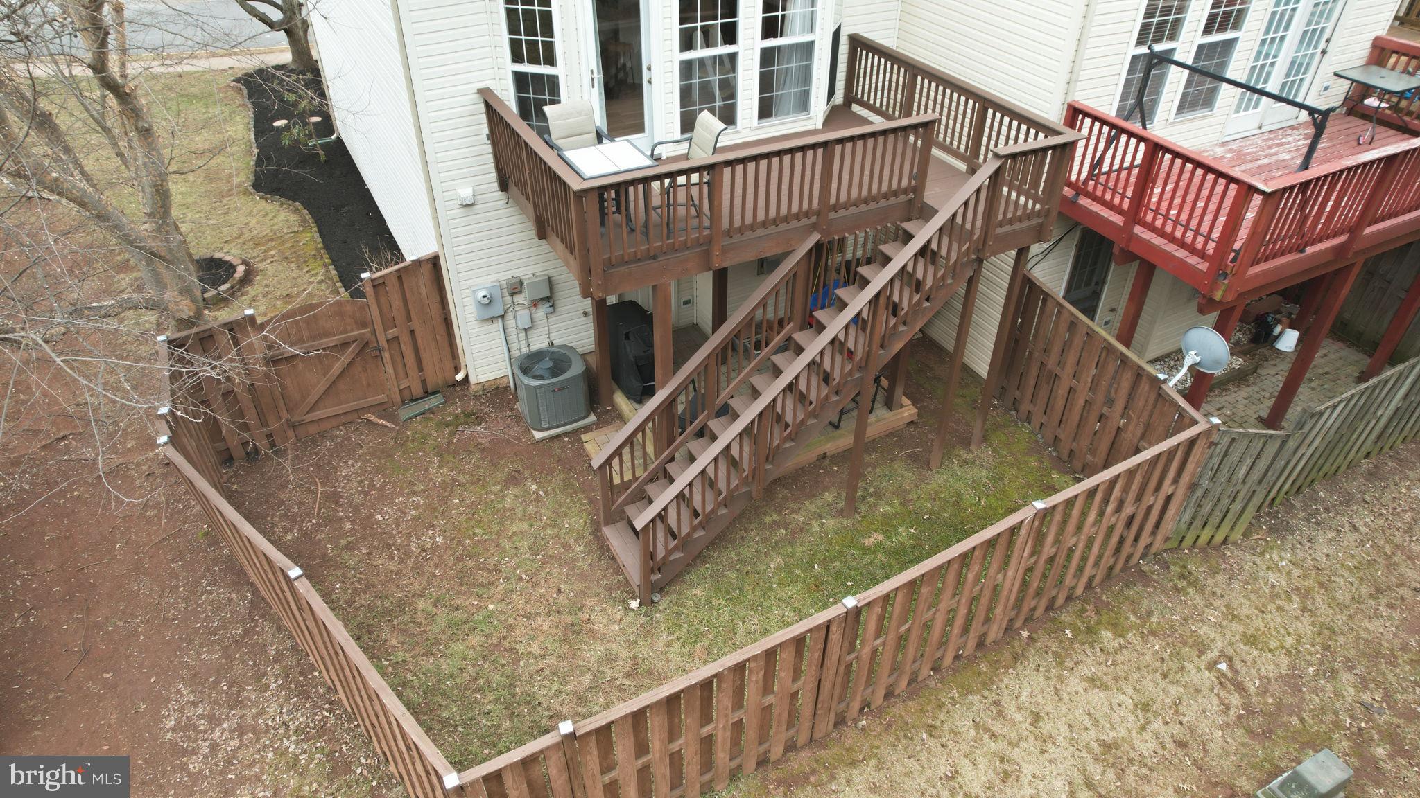 GREENHILL CROSSING - Residential