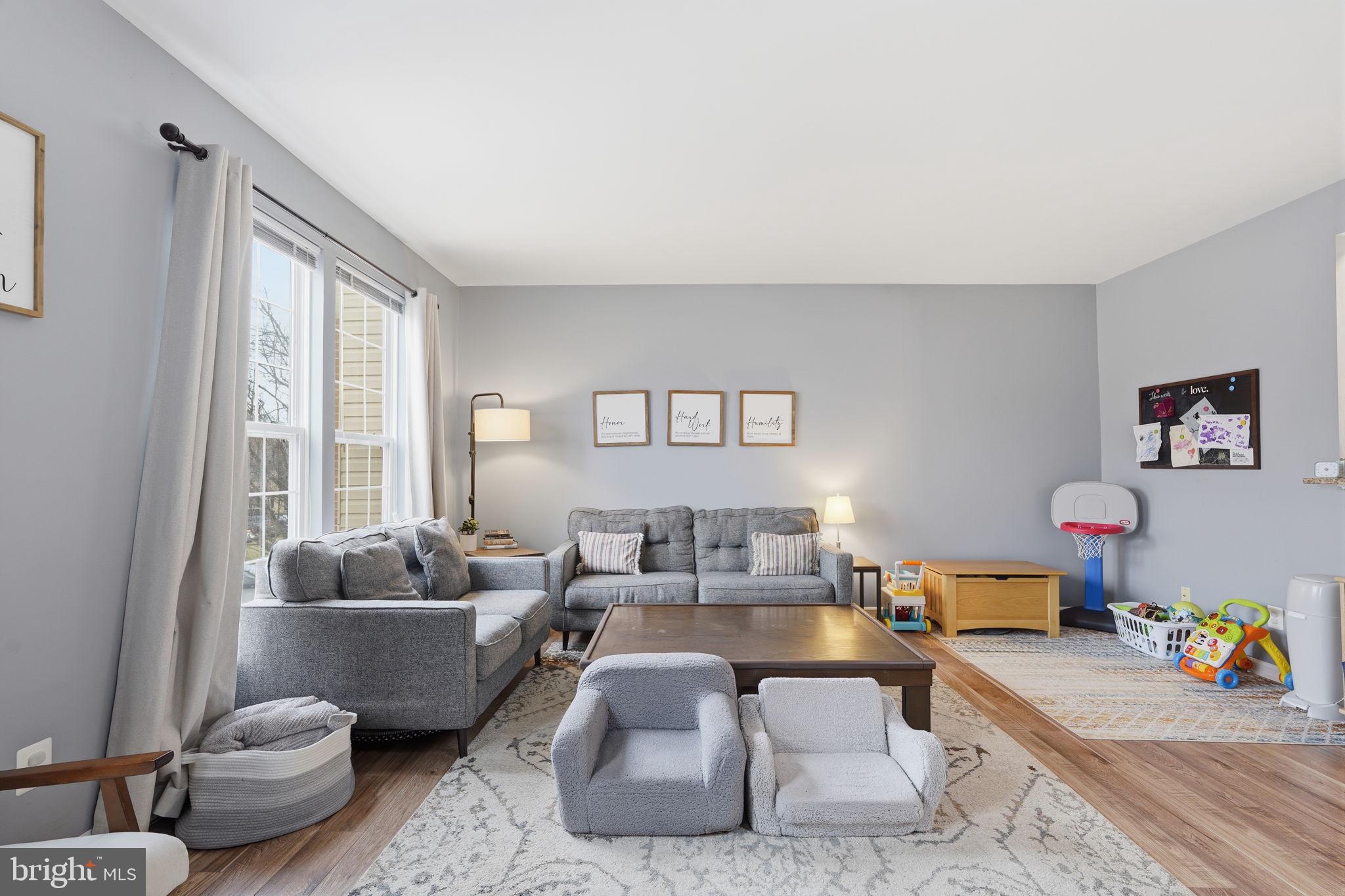 GREENHILL CROSSING - Residential