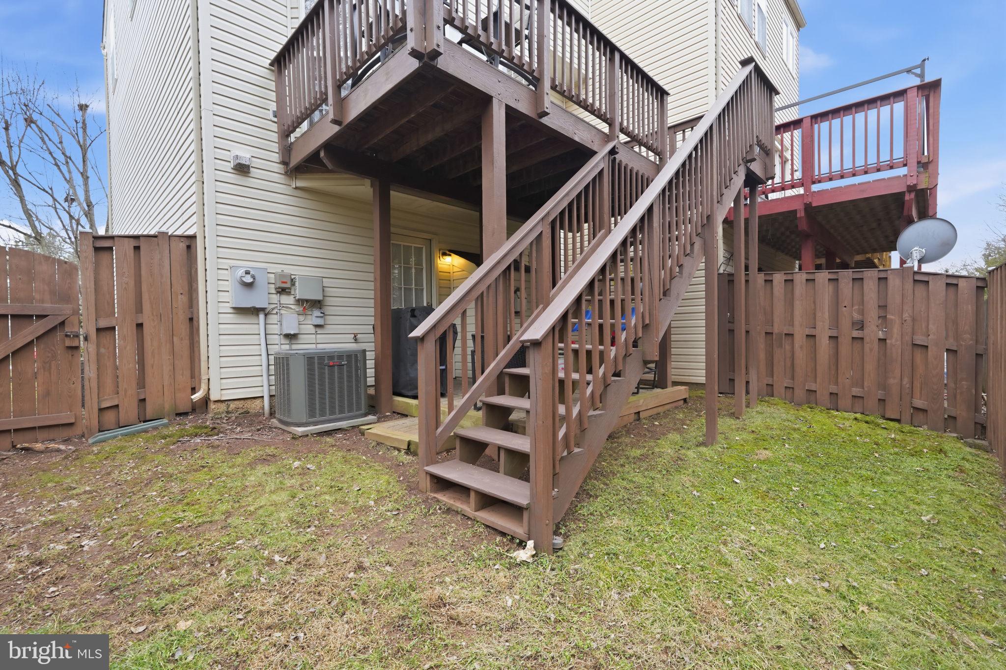 GREENHILL CROSSING - Residential