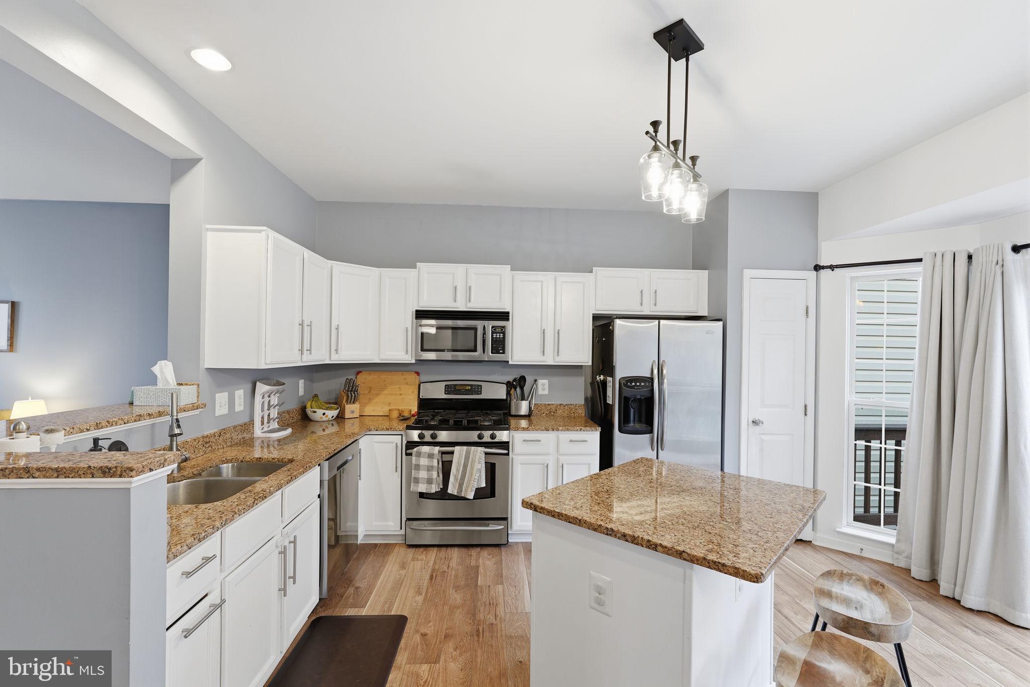 GREENHILL CROSSING - Residential