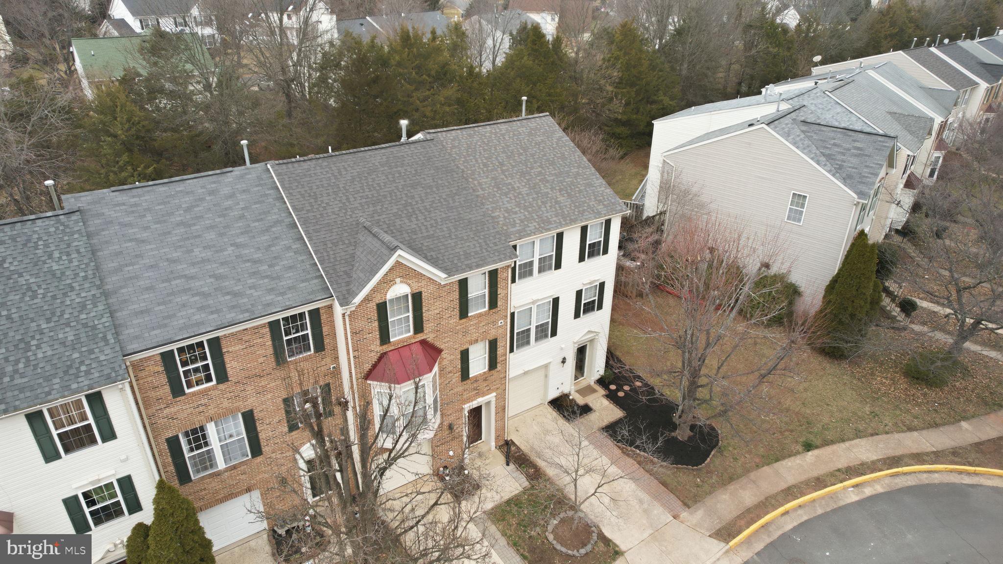 GREENHILL CROSSING - Residential