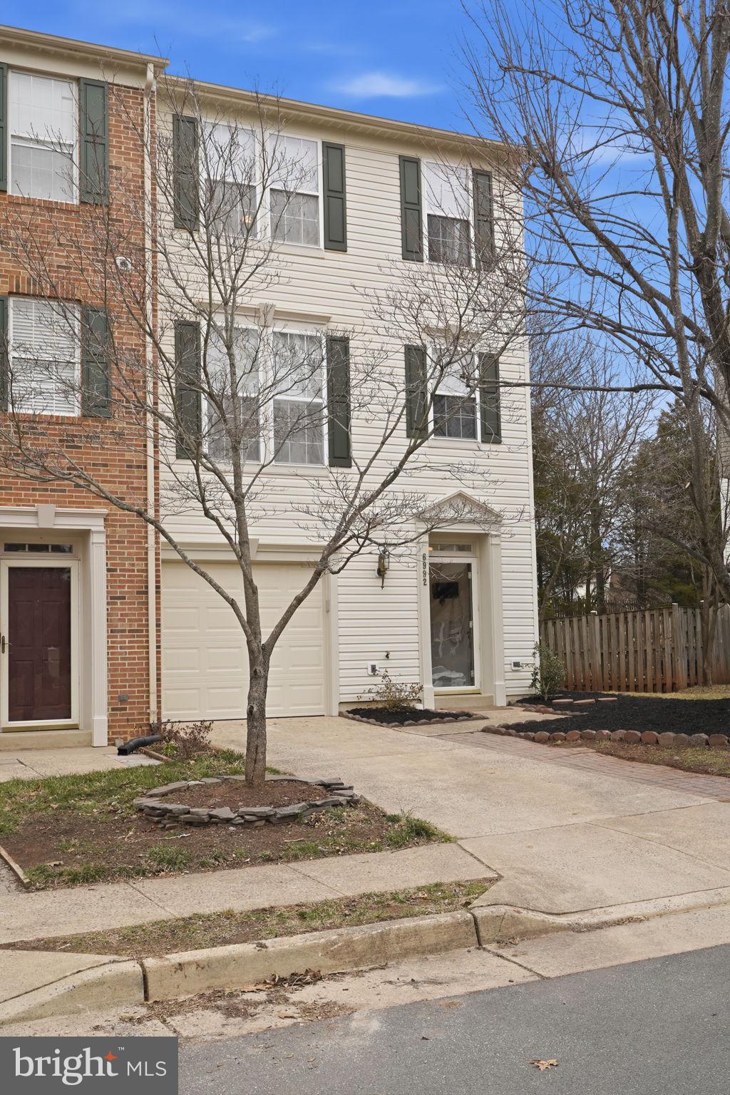 GREENHILL CROSSING - Residential