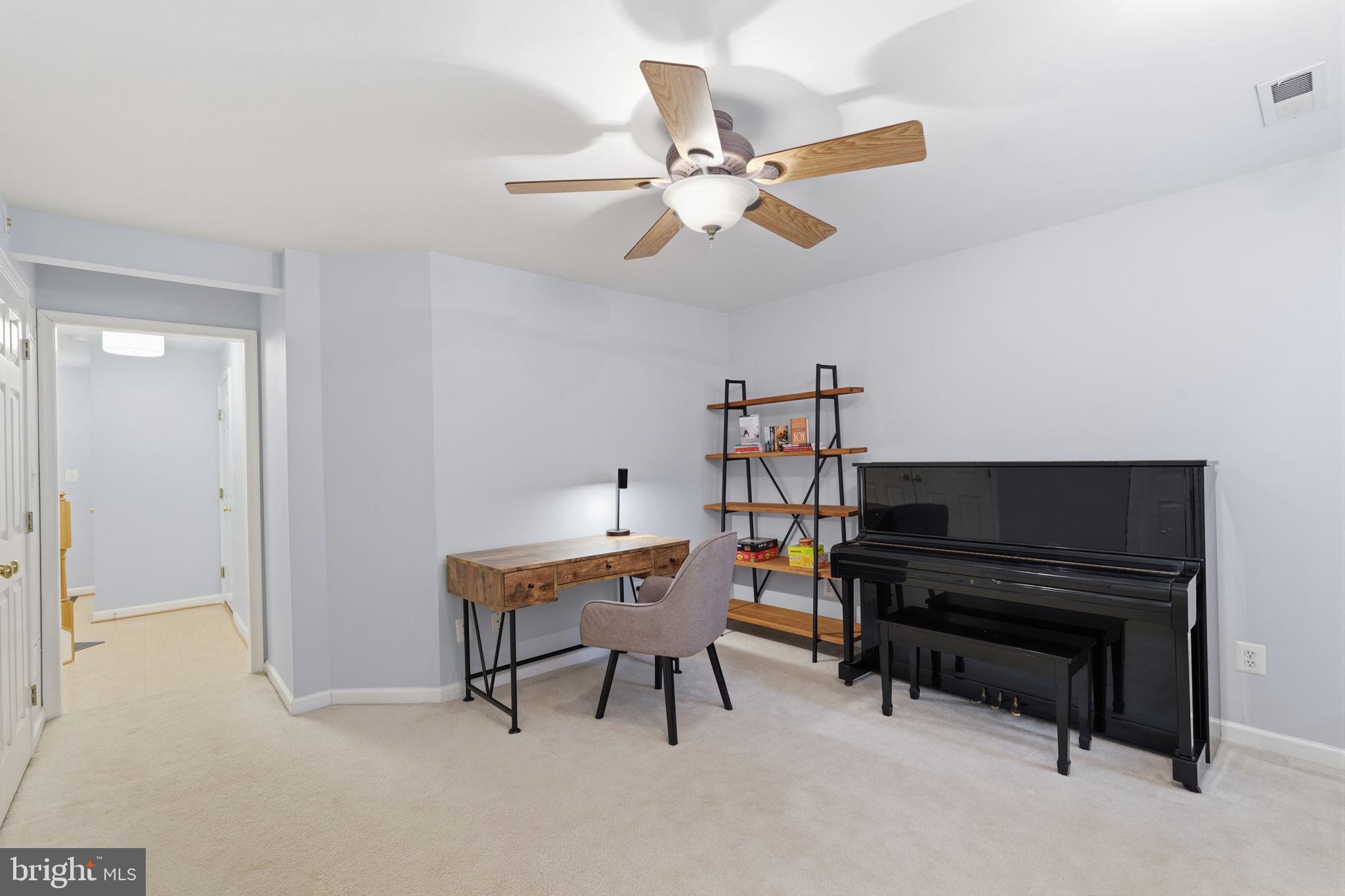 GREENHILL CROSSING - Residential