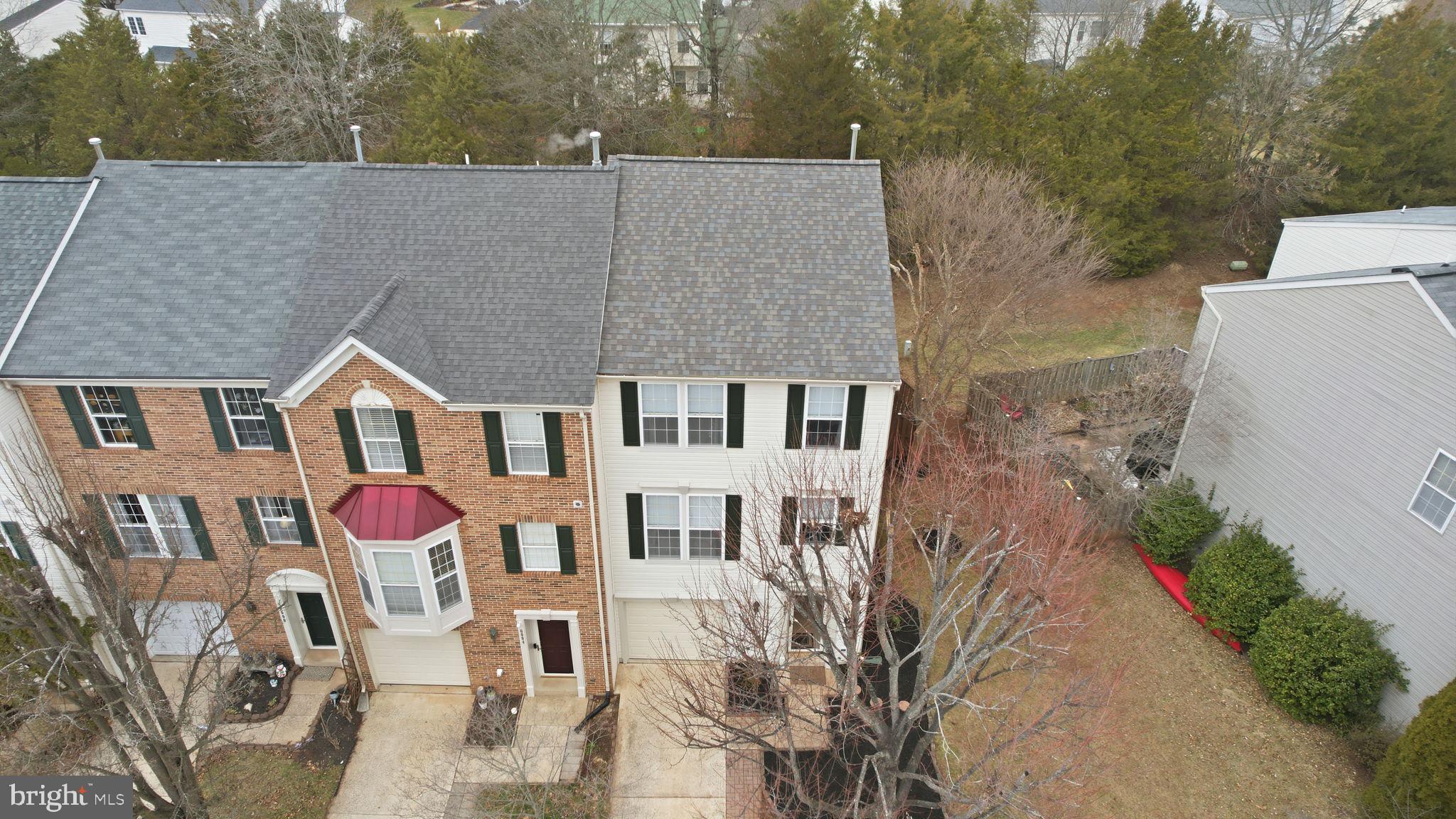 GREENHILL CROSSING - Residential