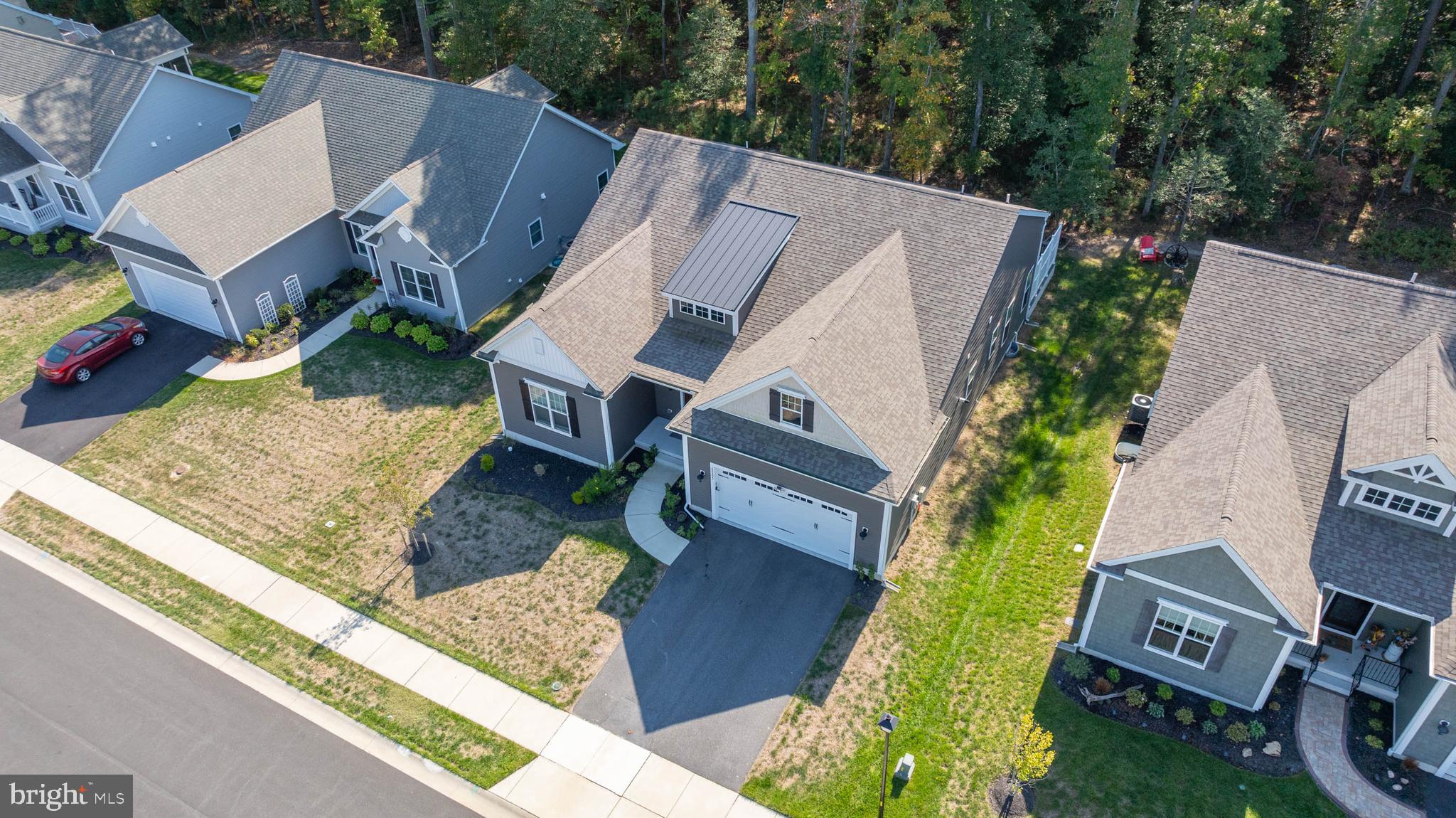 WOODRIDGE - Residential