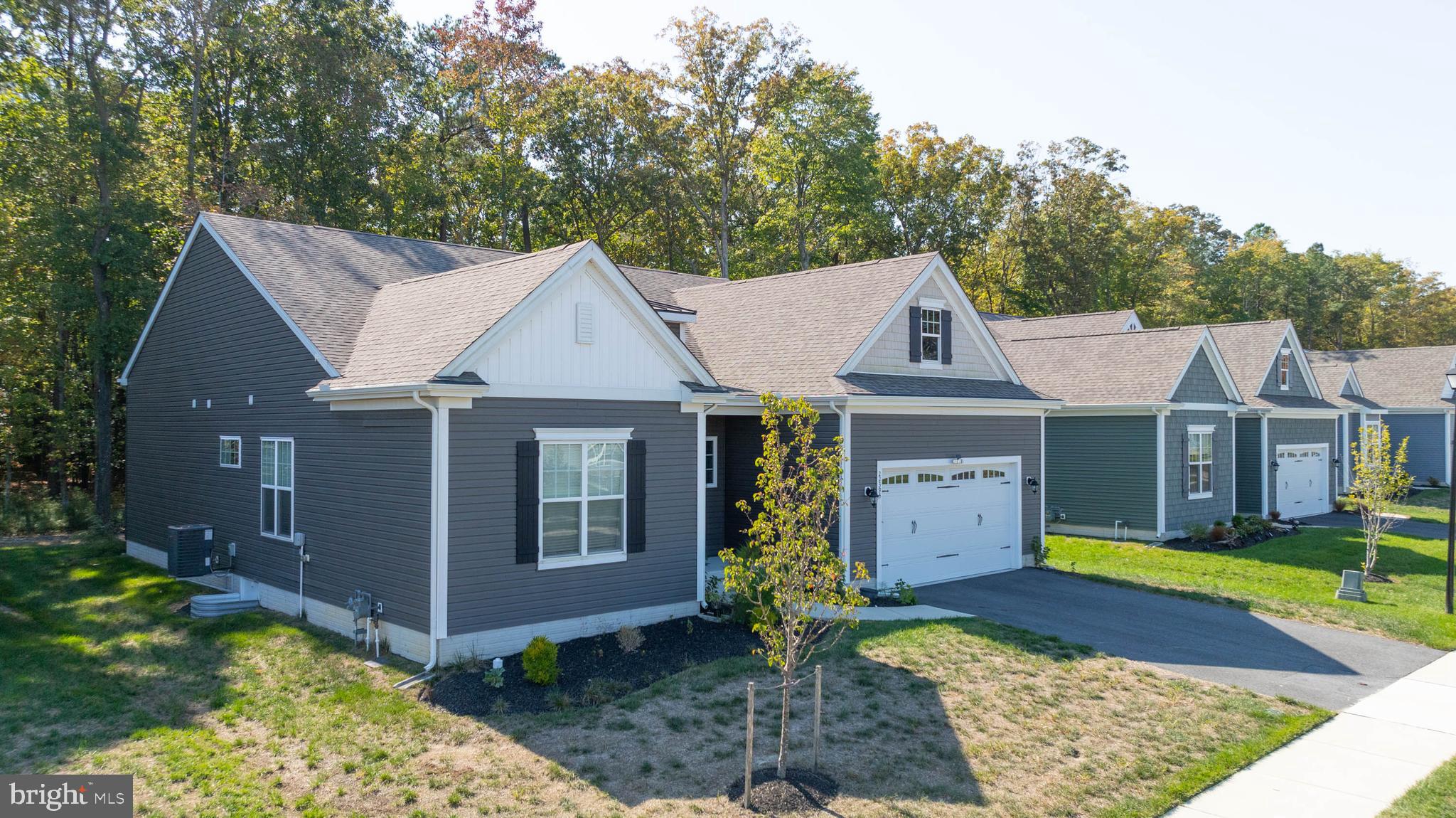 WOODRIDGE - Residential