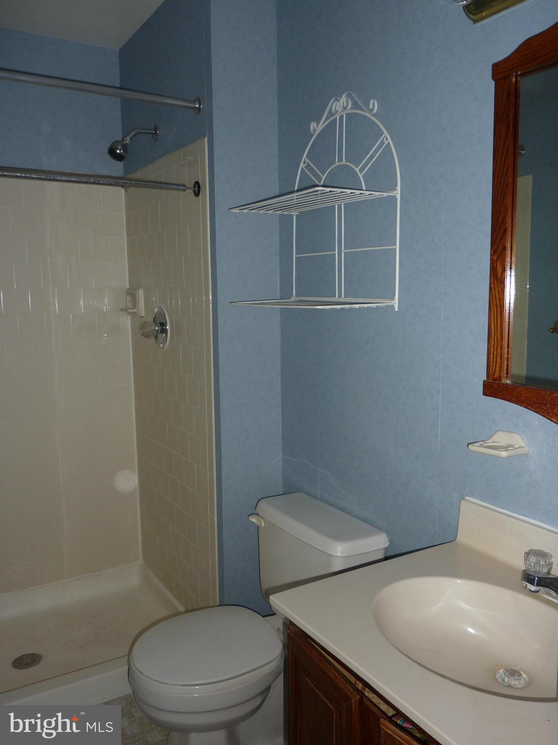 BURLEIGH MANOR - Residential