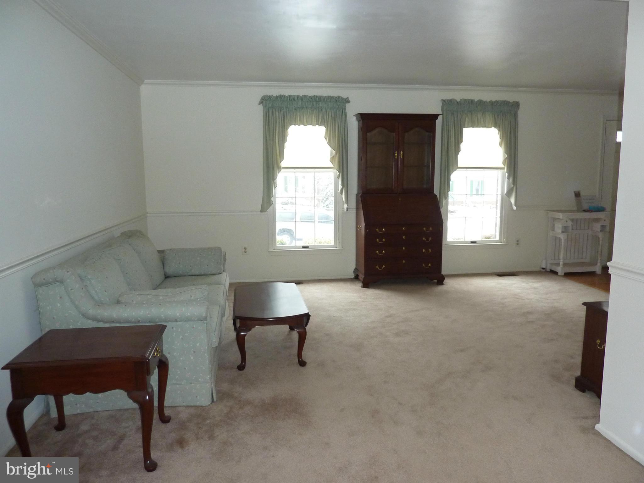 BURLEIGH MANOR - Residential