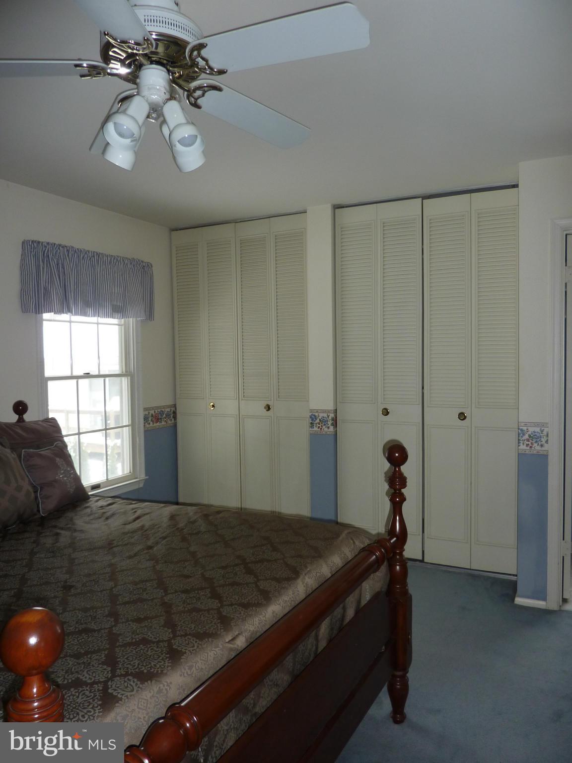 BURLEIGH MANOR - Residential