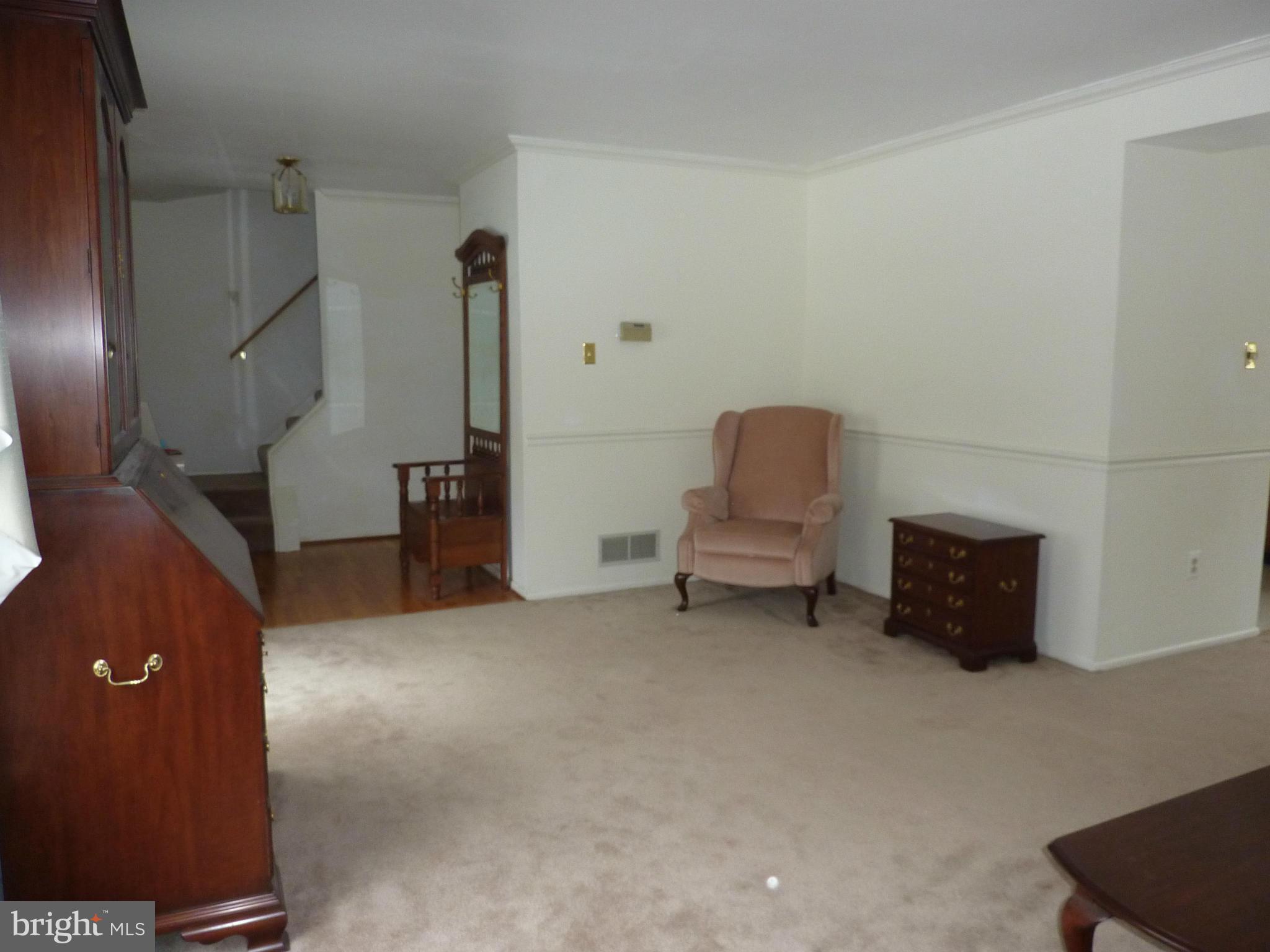 BURLEIGH MANOR - Residential