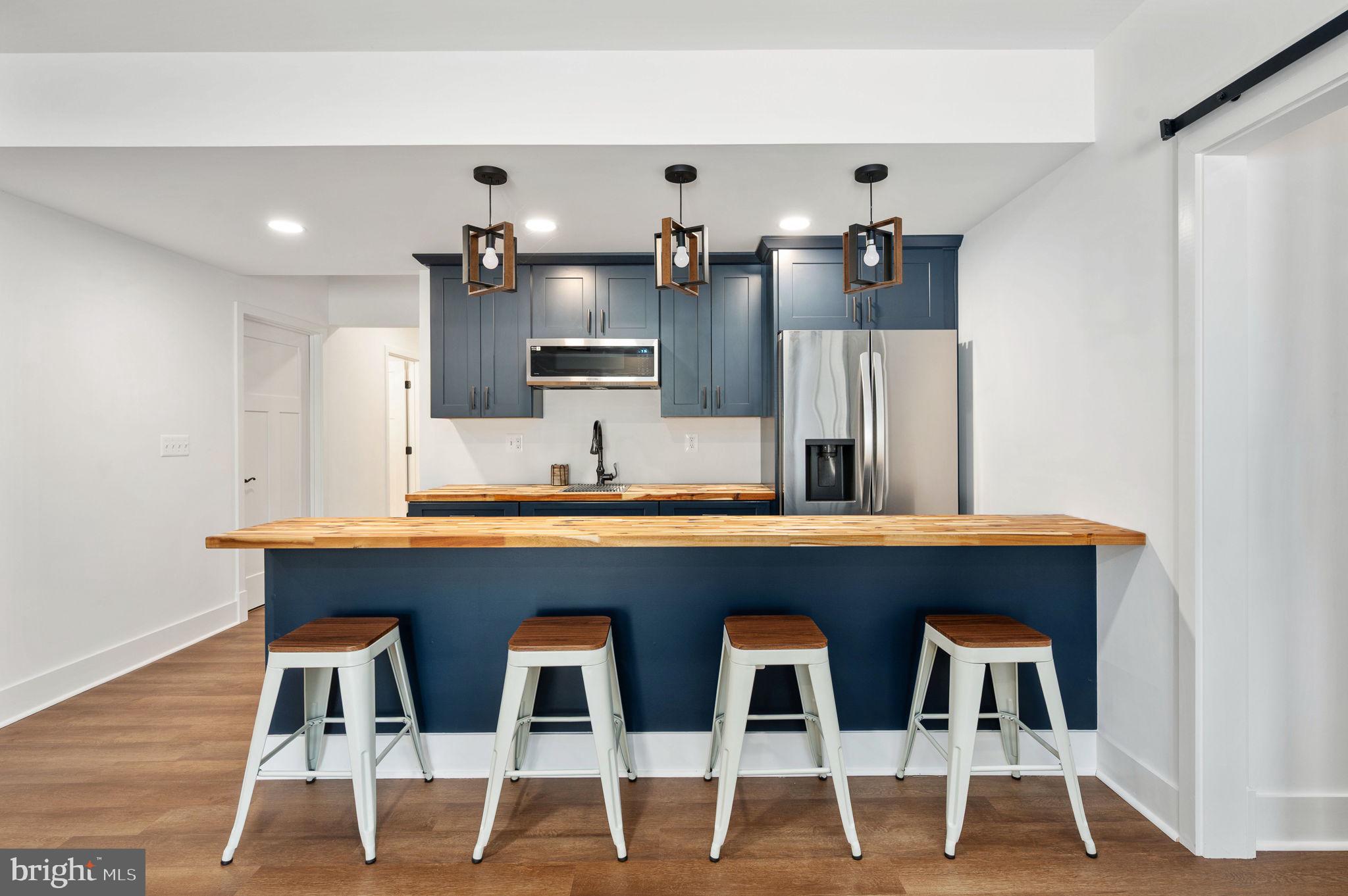 BLOOMSBURY FARM ESTATES - Residential