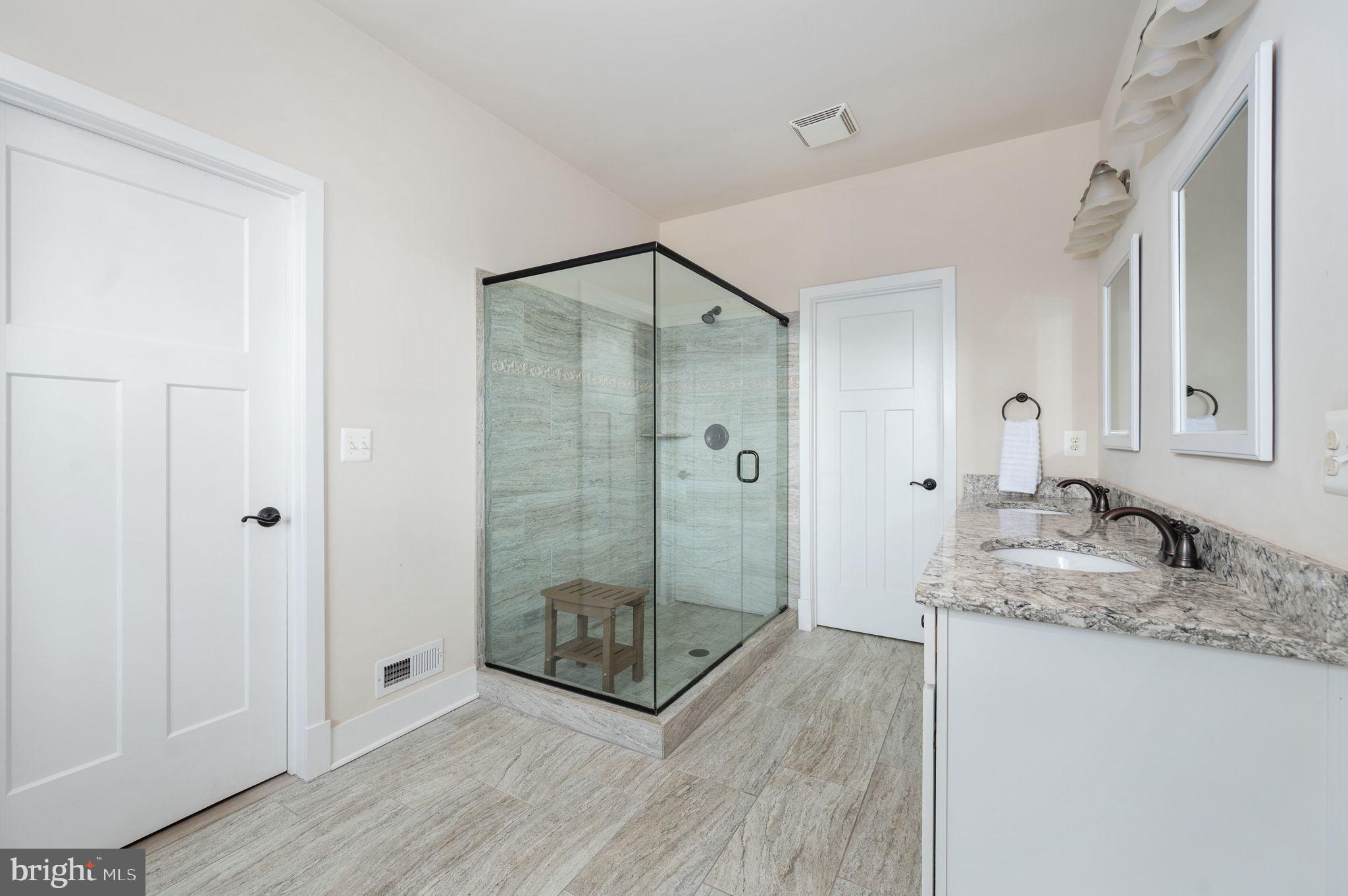 BLOOMSBURY FARM ESTATES - Residential