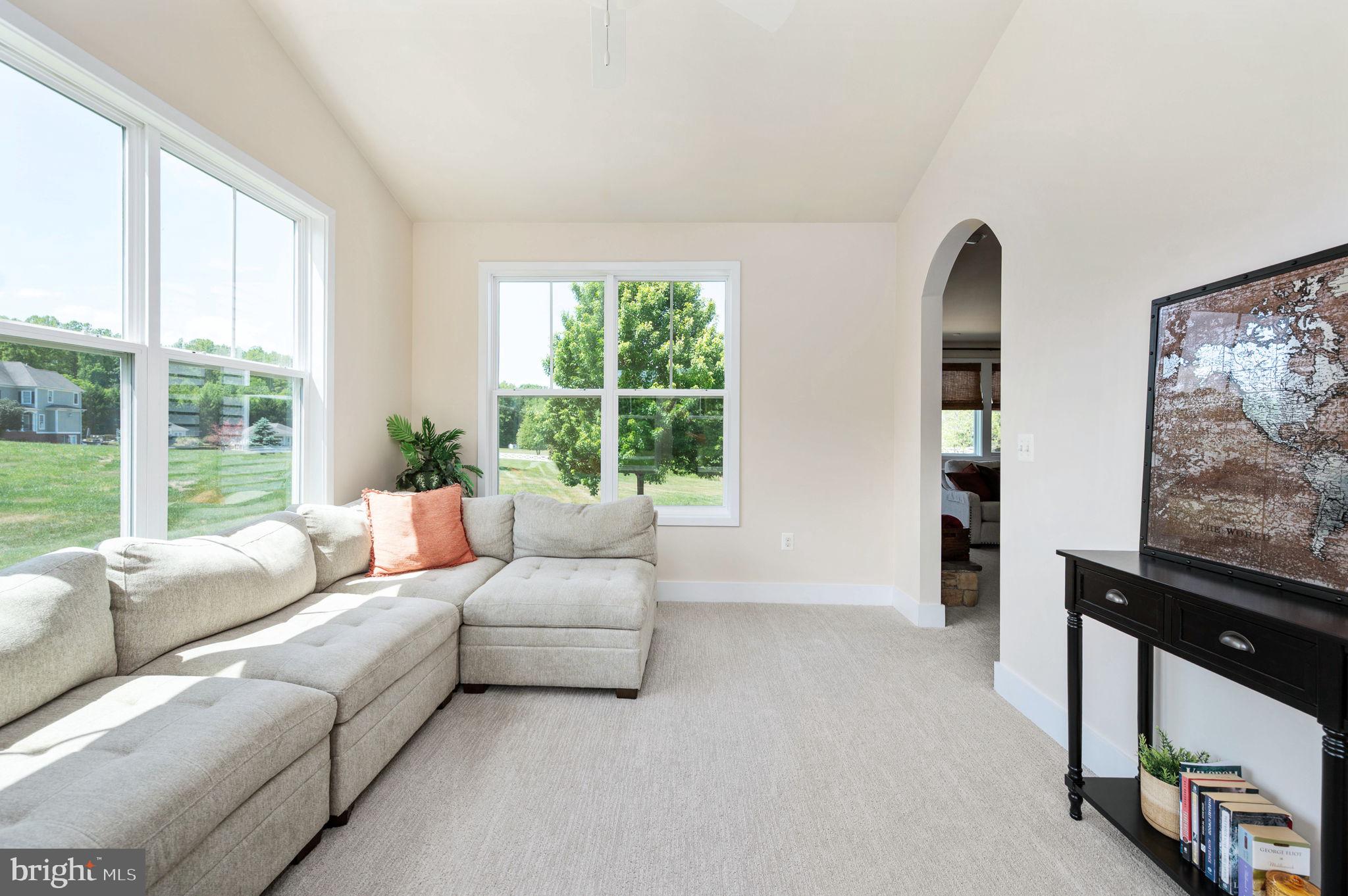 BLOOMSBURY FARM ESTATES - Residential