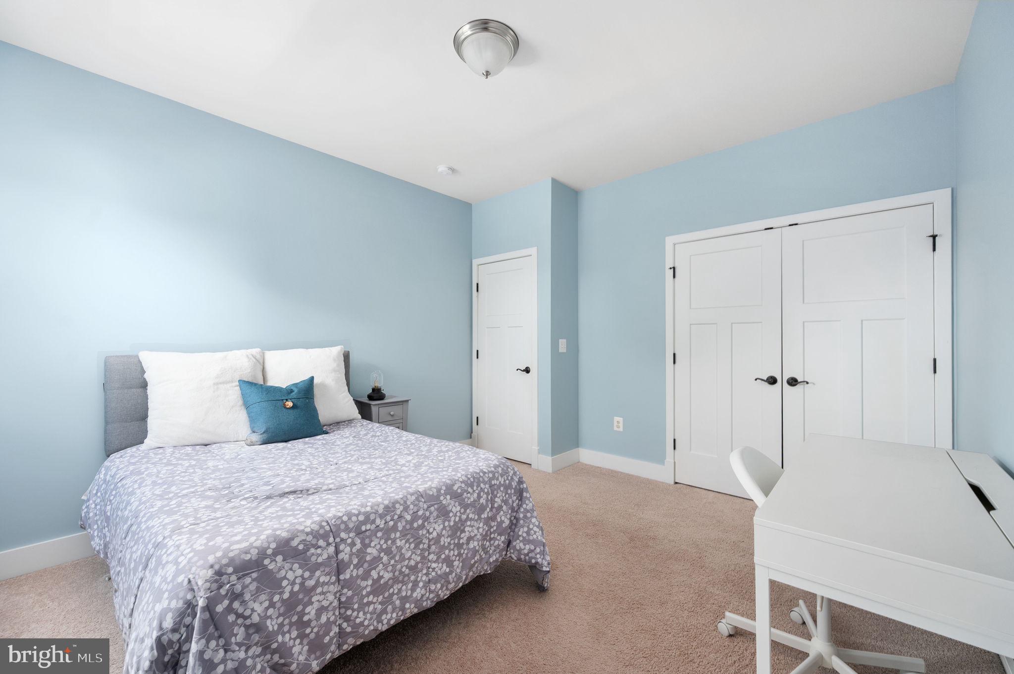BLOOMSBURY FARM ESTATES - Residential