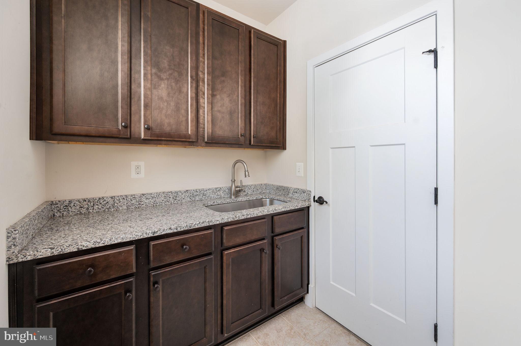 BLOOMSBURY FARM ESTATES - Residential