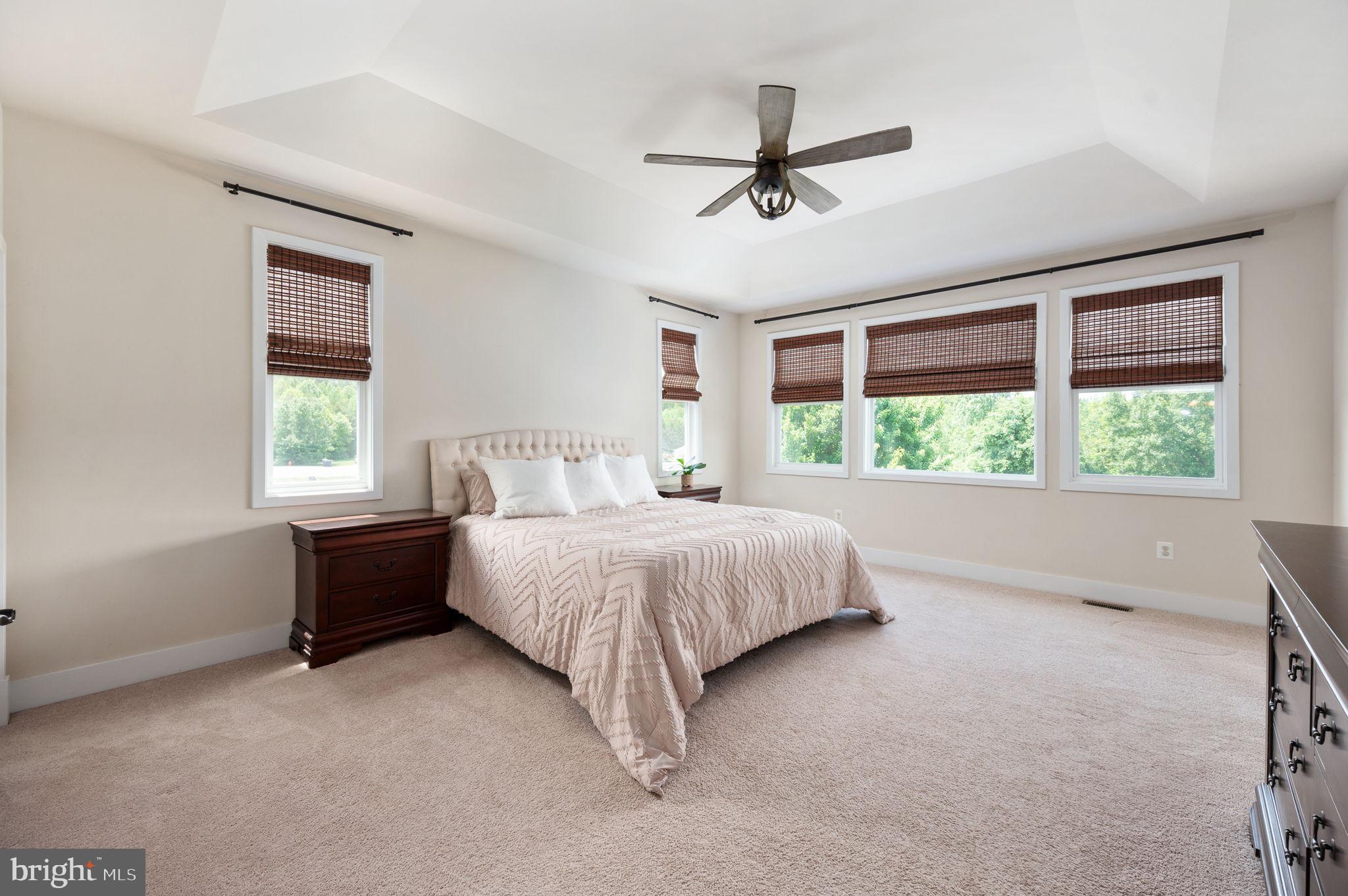 BLOOMSBURY FARM ESTATES - Residential