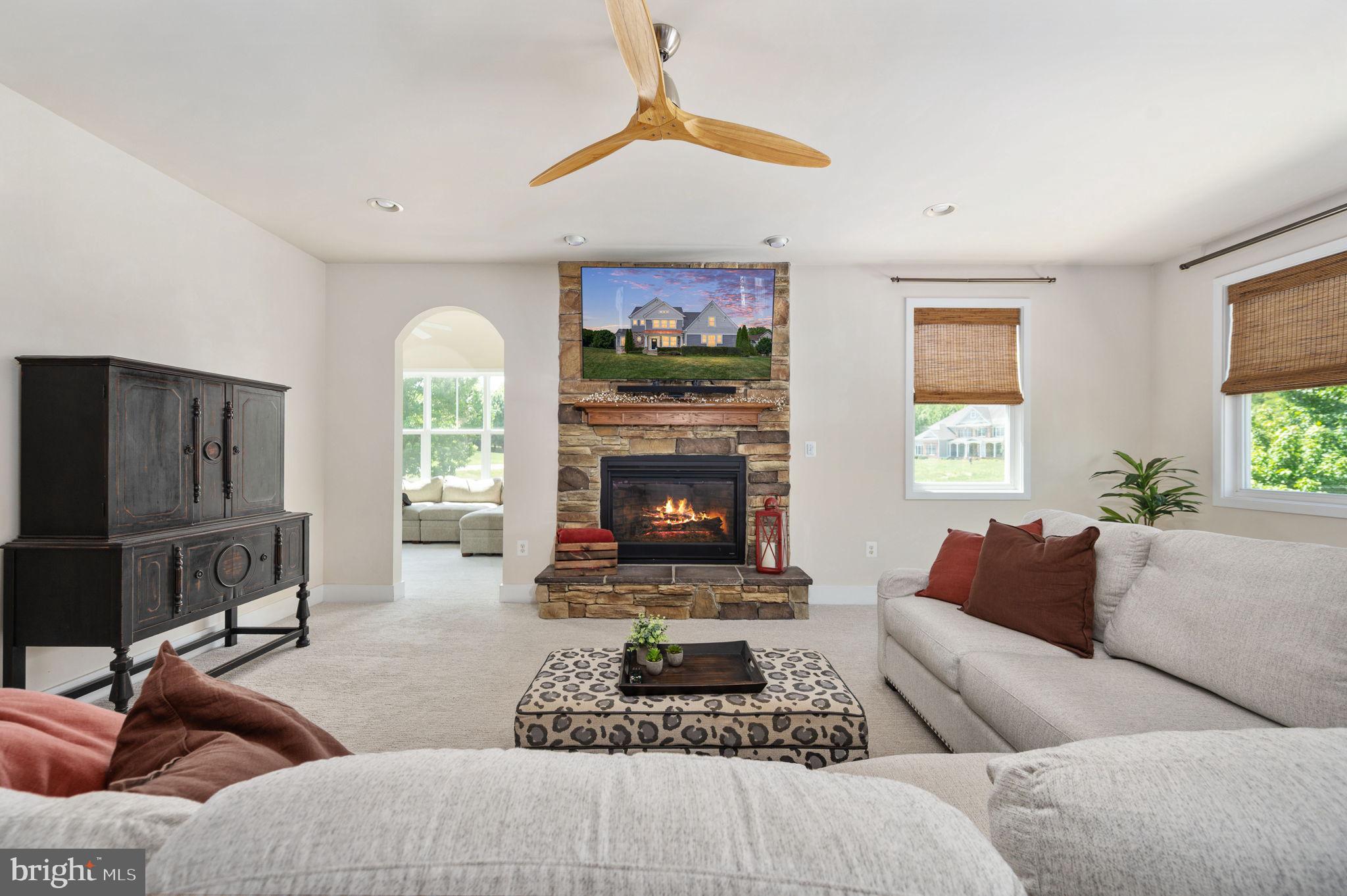 BLOOMSBURY FARM ESTATES - Residential