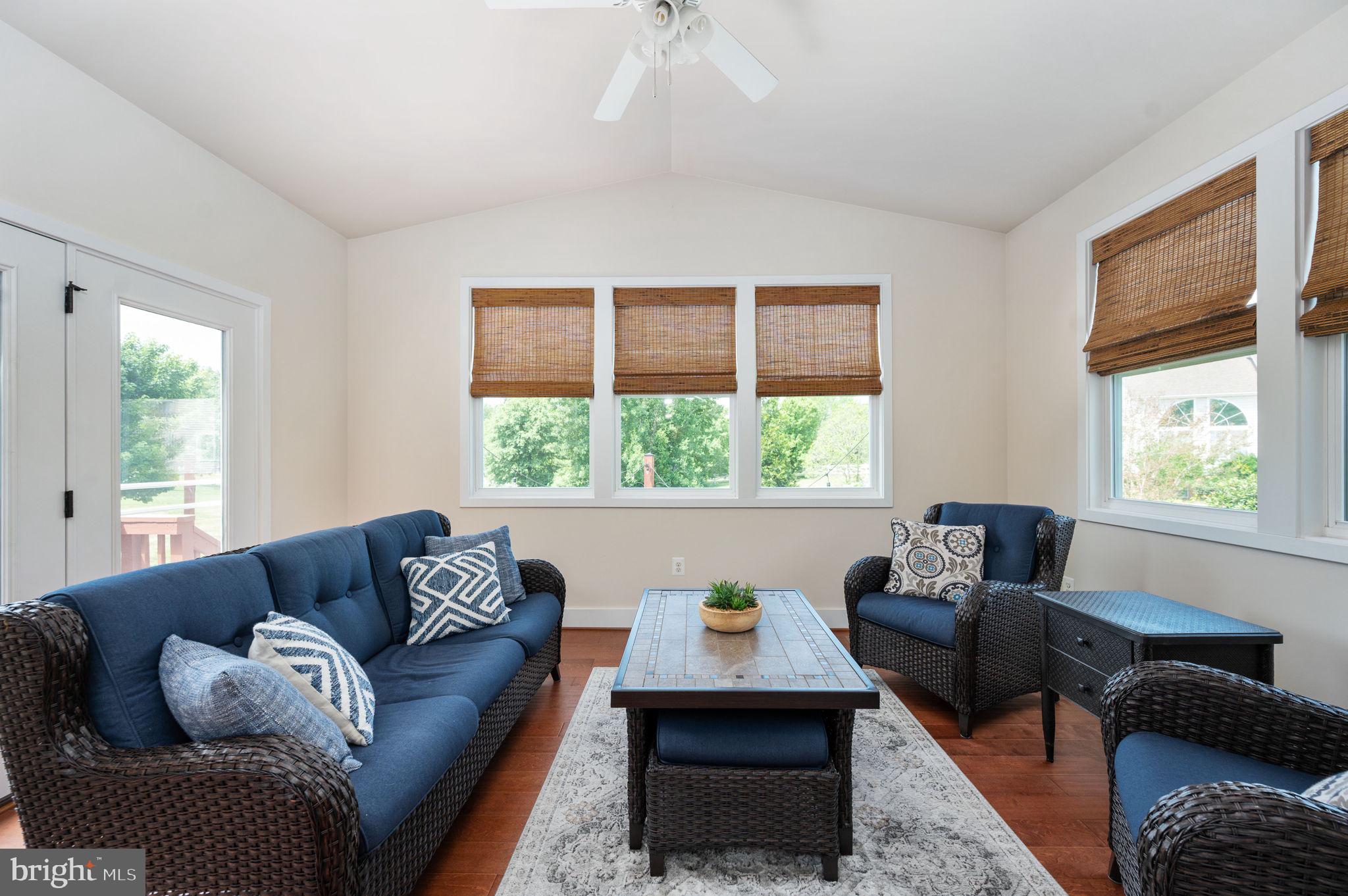 BLOOMSBURY FARM ESTATES - Residential