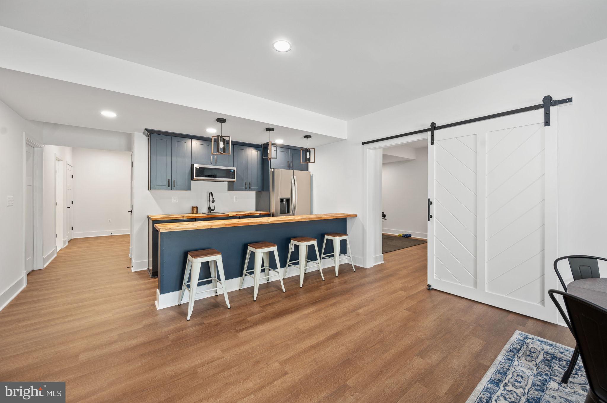 BLOOMSBURY FARM ESTATES - Residential