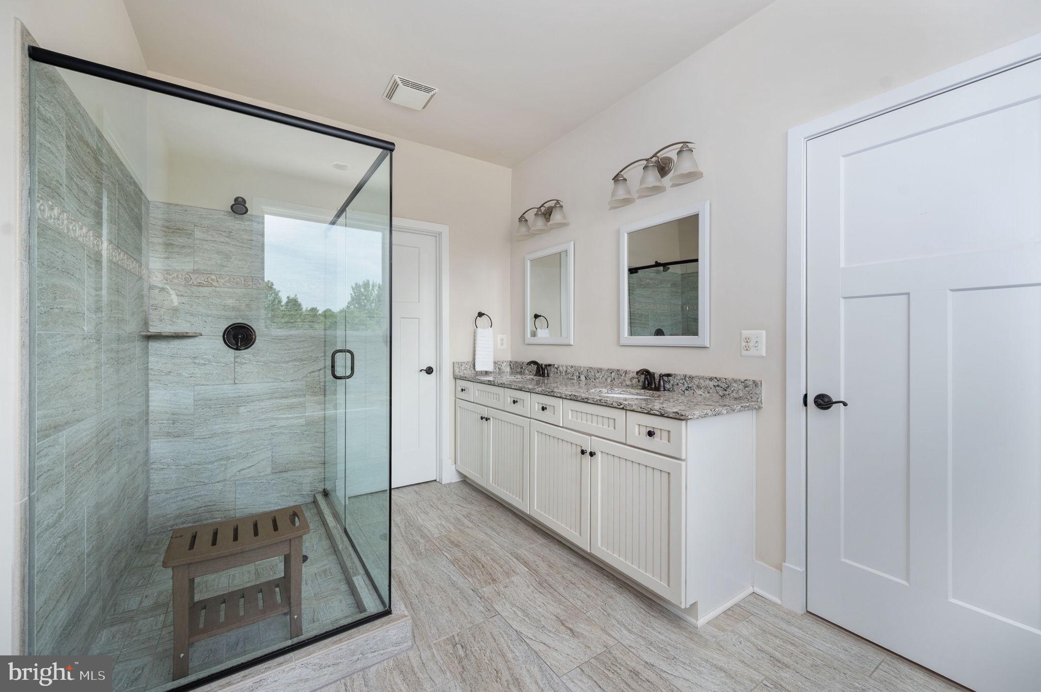 BLOOMSBURY FARM ESTATES - Residential