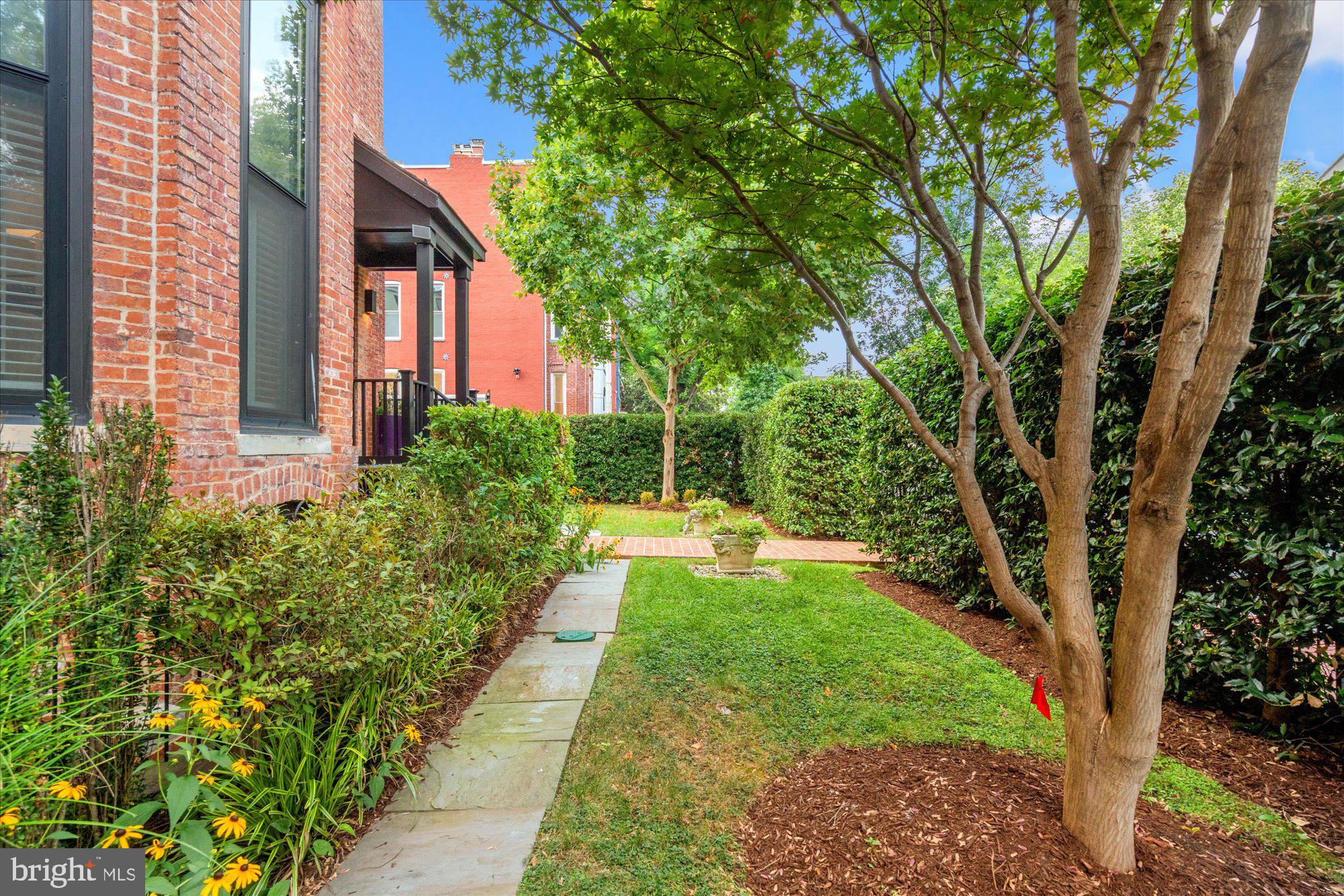 1600 13TH STREET NW B