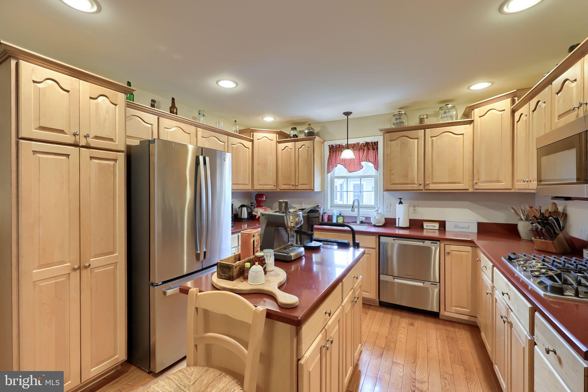BROOKSHIRE - Residential