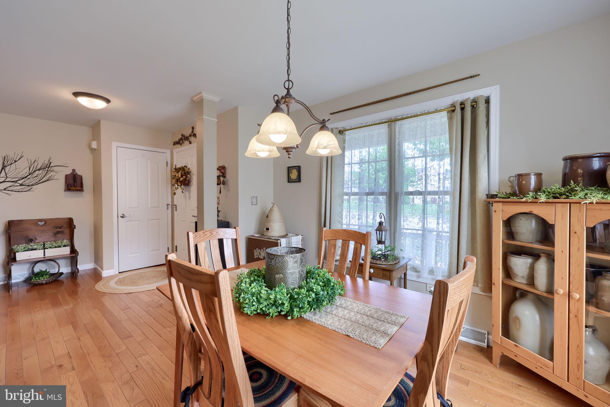 BROOKSHIRE - Residential