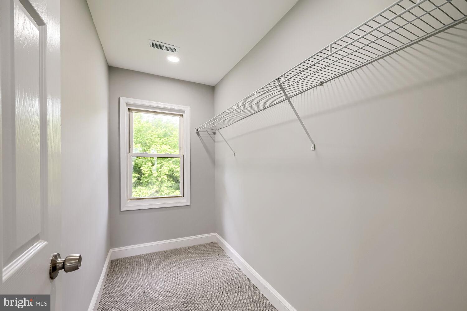 PIKESVILLE - Residential