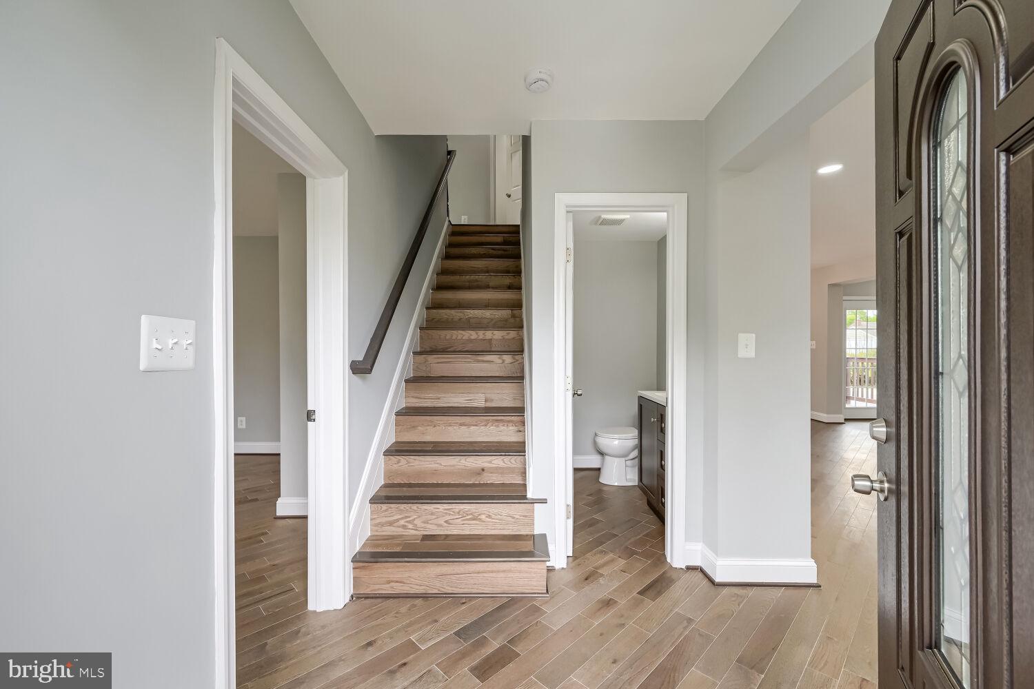 PIKESVILLE - Residential