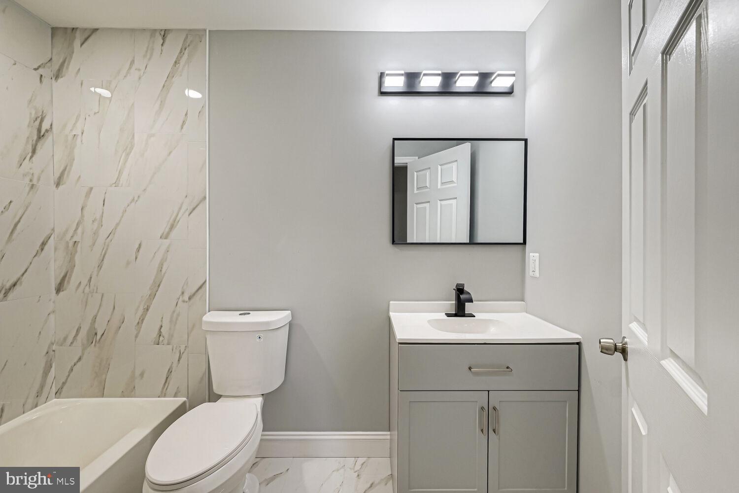 PIKESVILLE - Residential