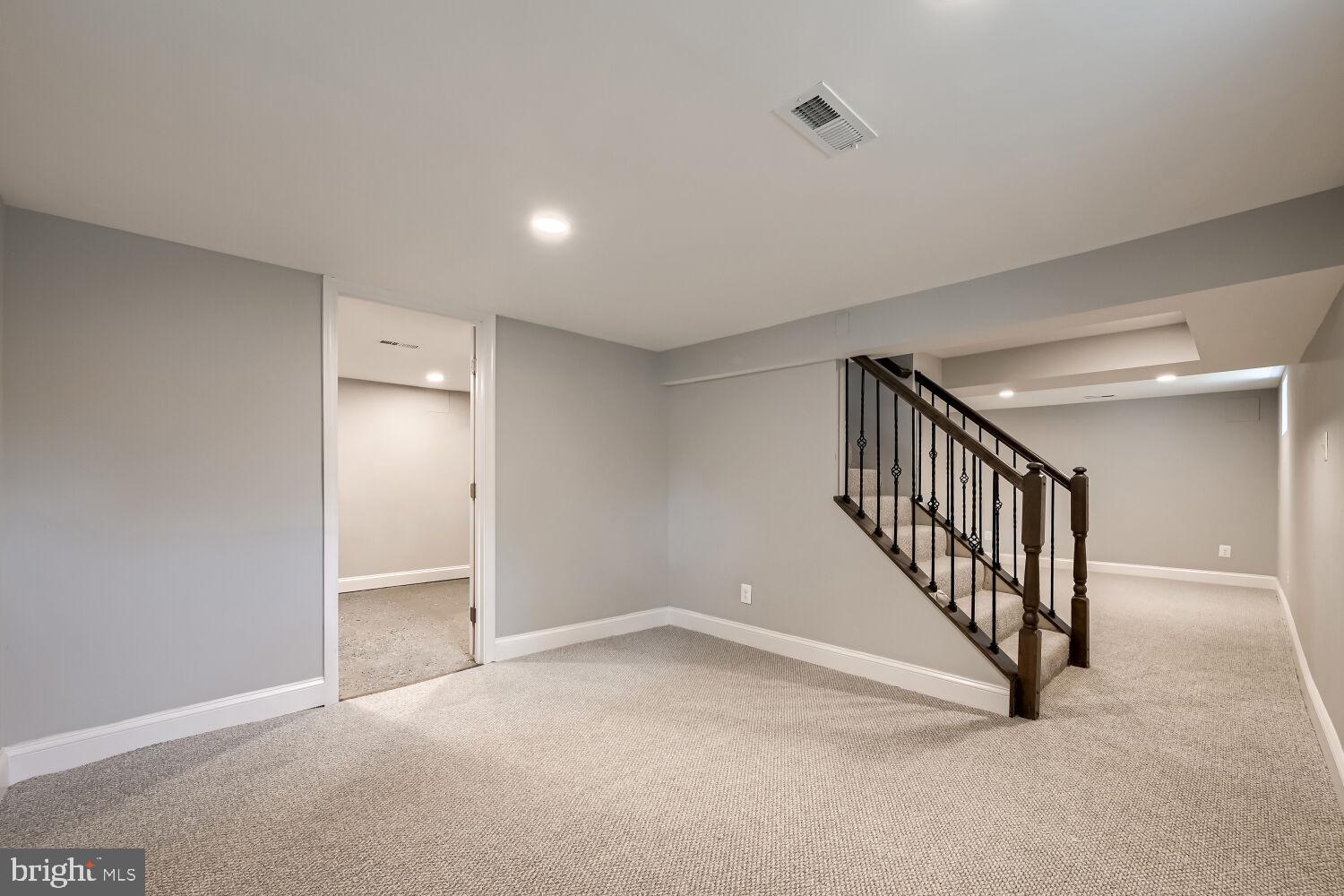 PIKESVILLE - Residential