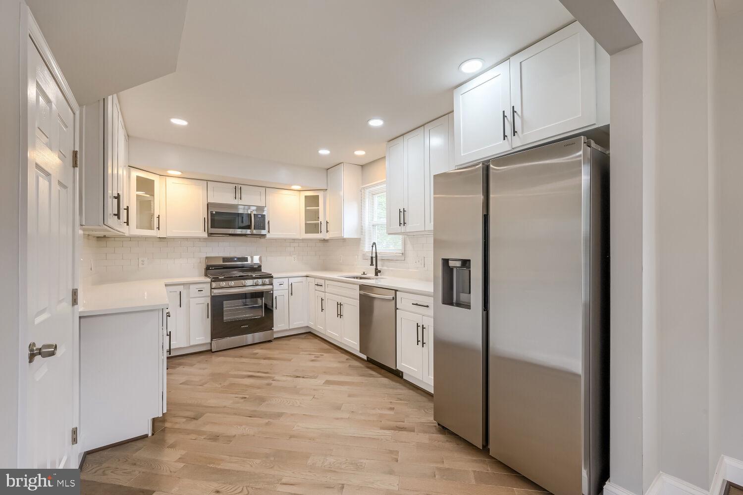 PIKESVILLE - Residential