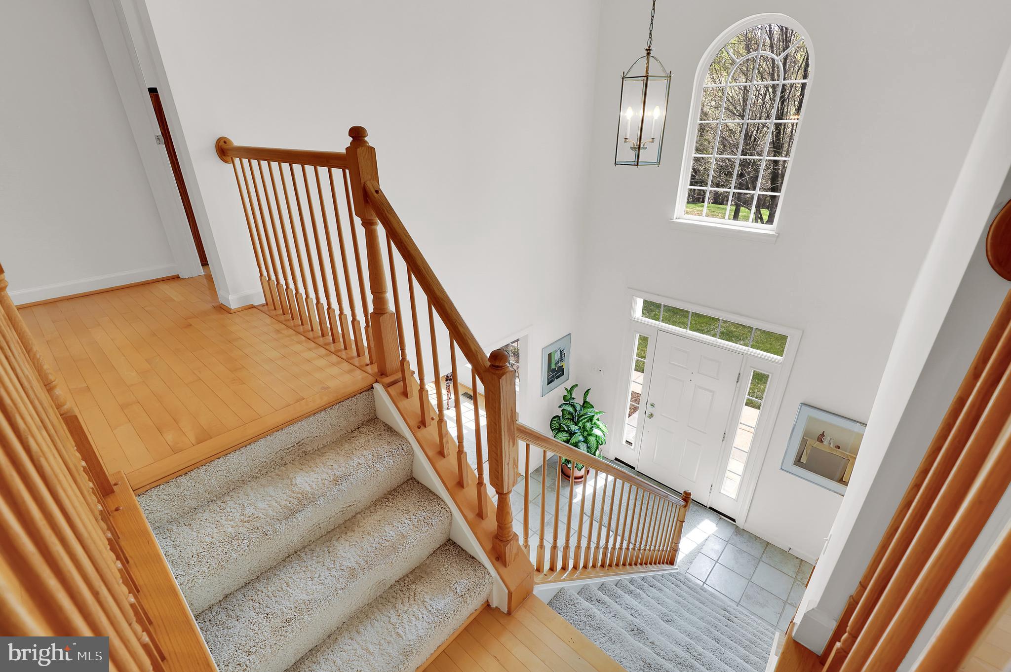 BRIARCLIFF MANOR - Residential