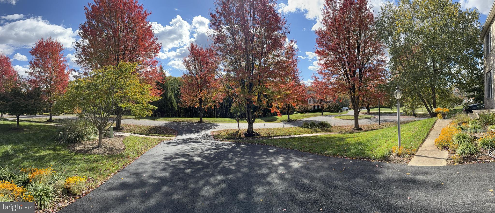 BRIARCLIFF MANOR - Residential