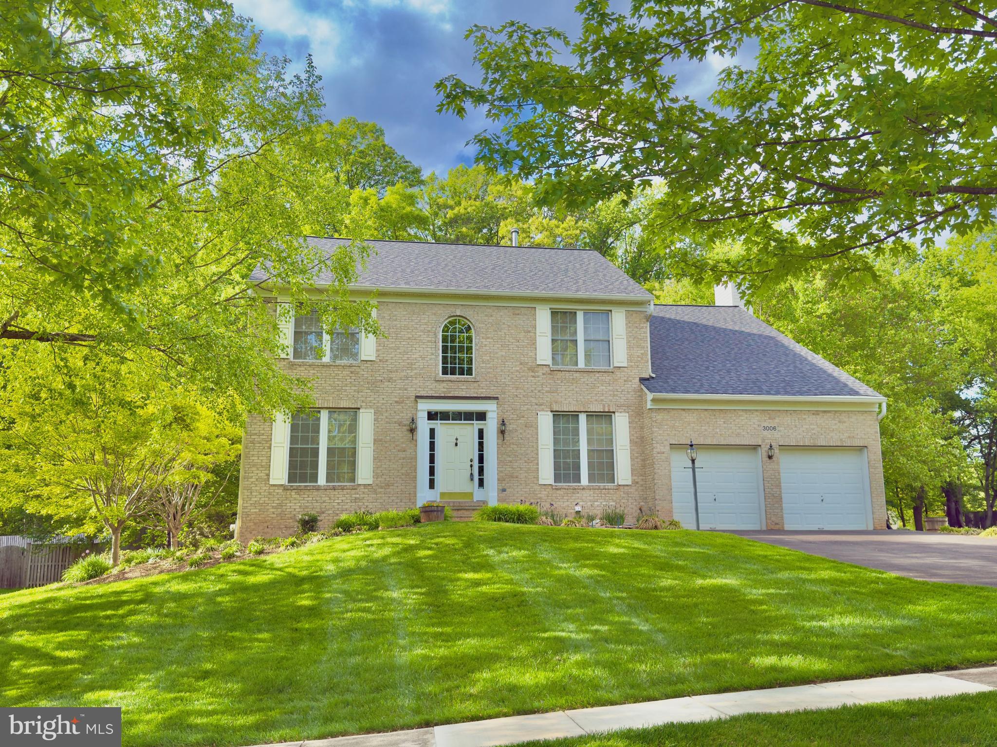 BRIARCLIFF MANOR - Residential